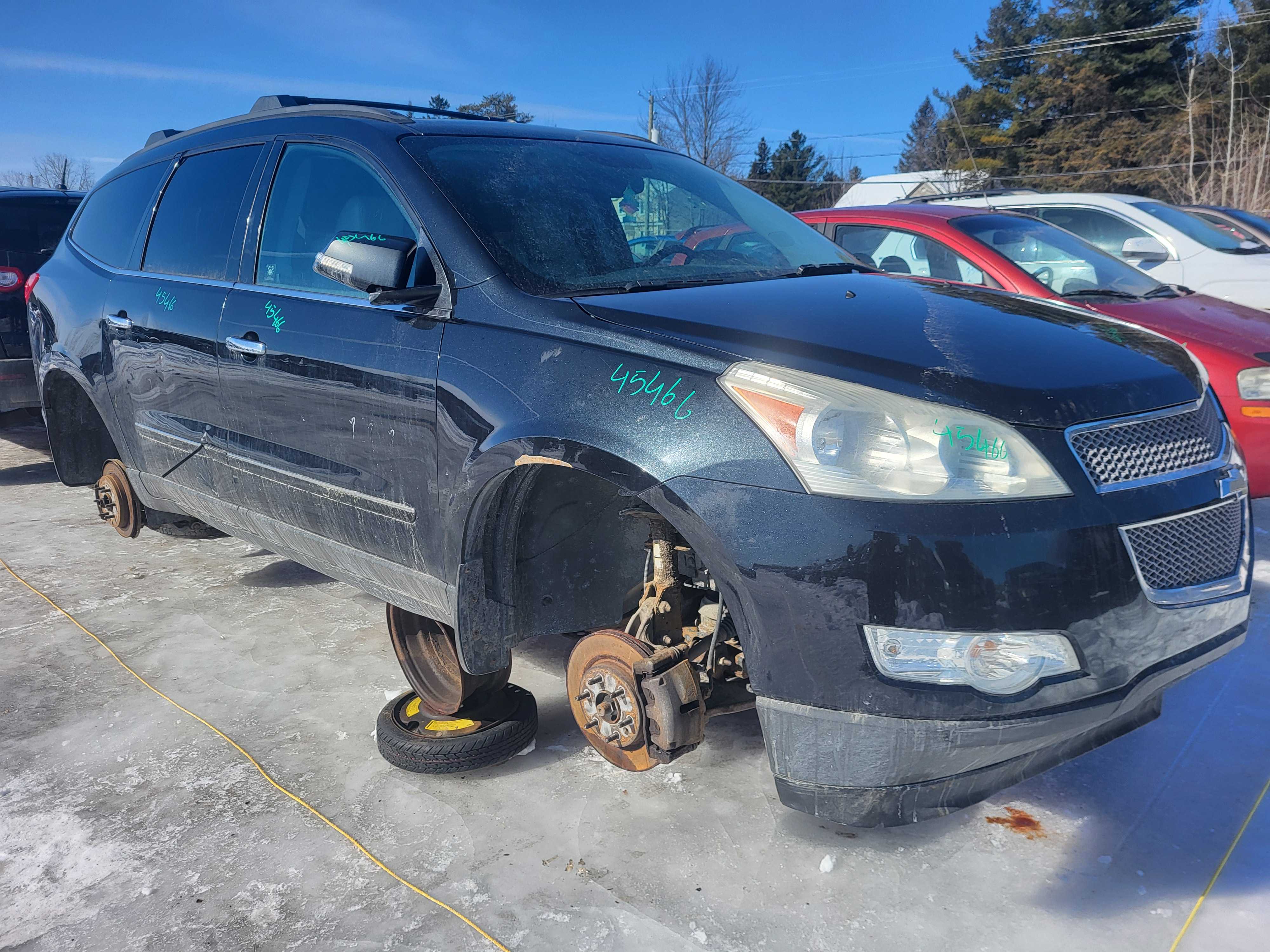 CHEVROLET TRAVERSE 2011