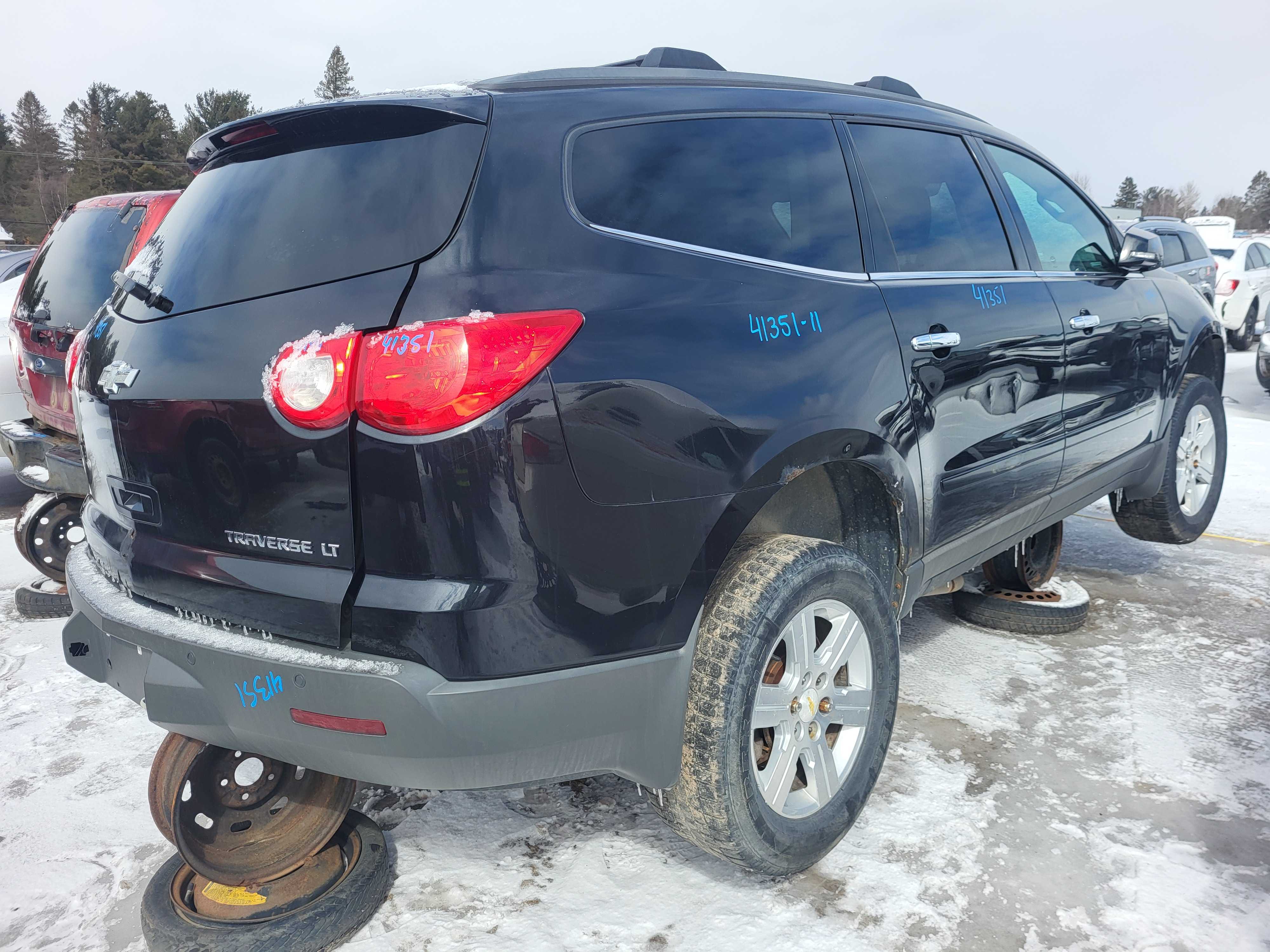 CHEVROLET TRAVERSE 2011