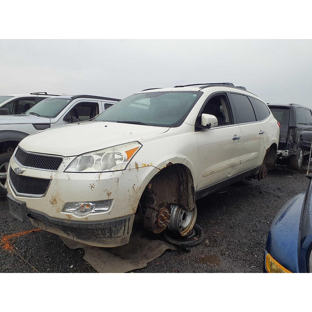 CHEVROLET TRAVERSE 2011