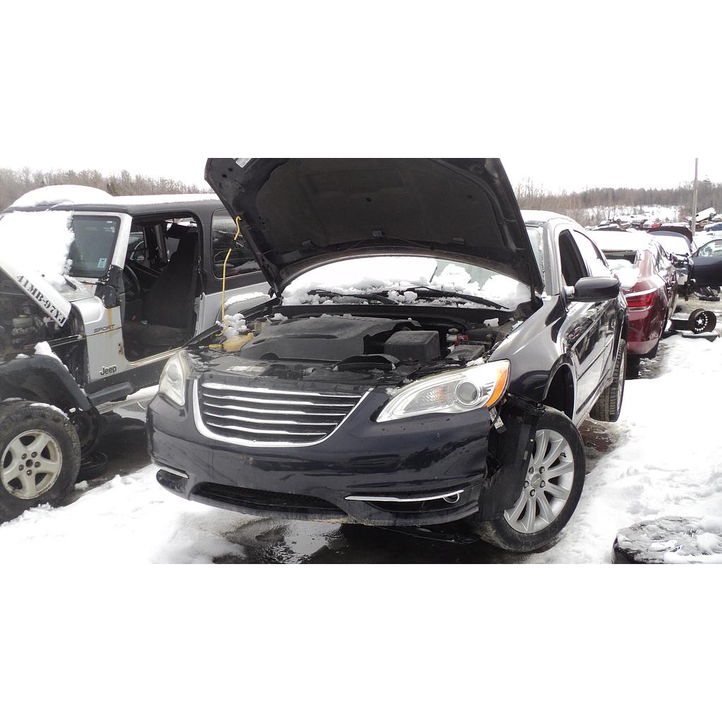 CHRYSLER 200 2012