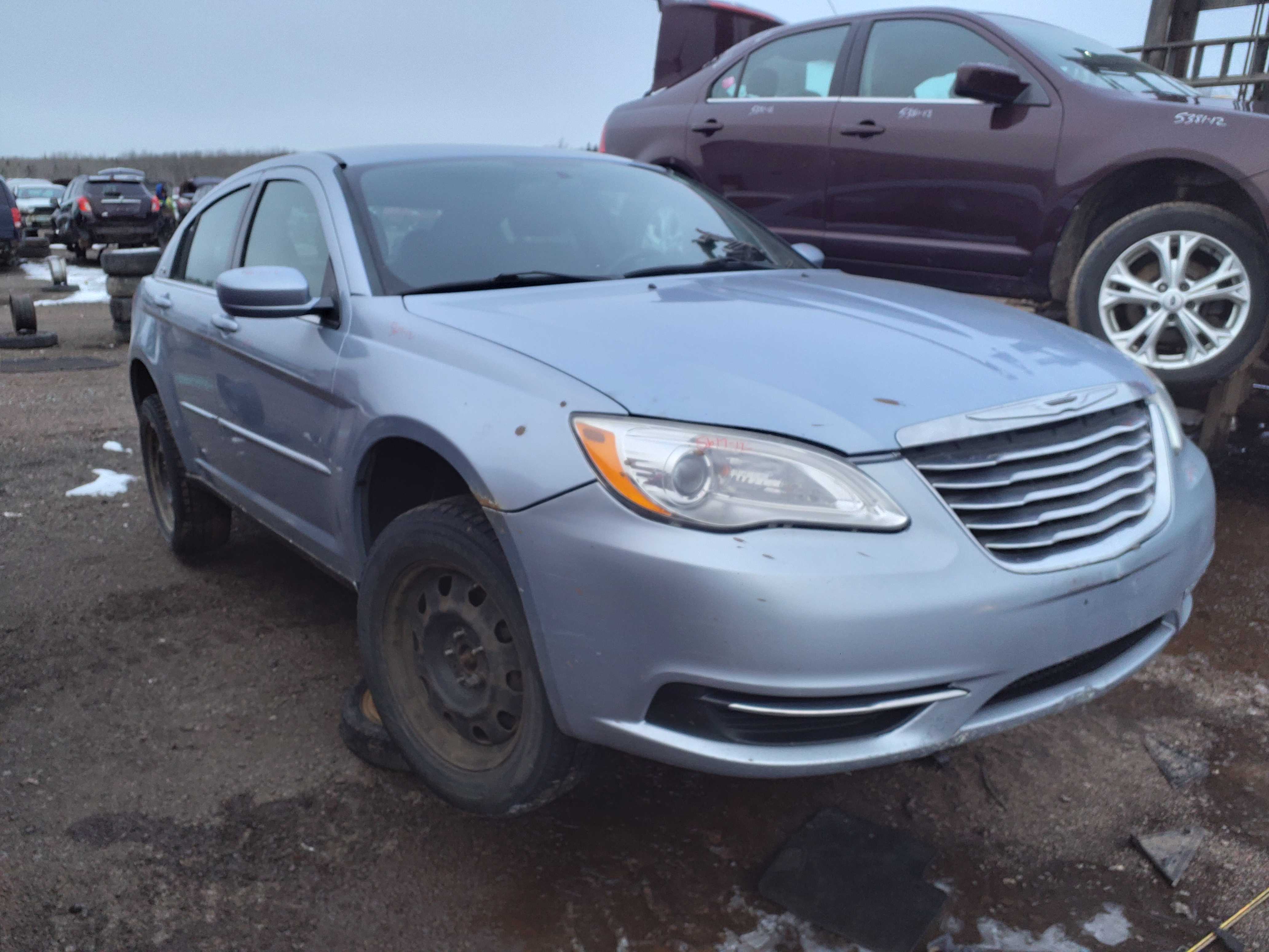 CHRYSLER 200 2012