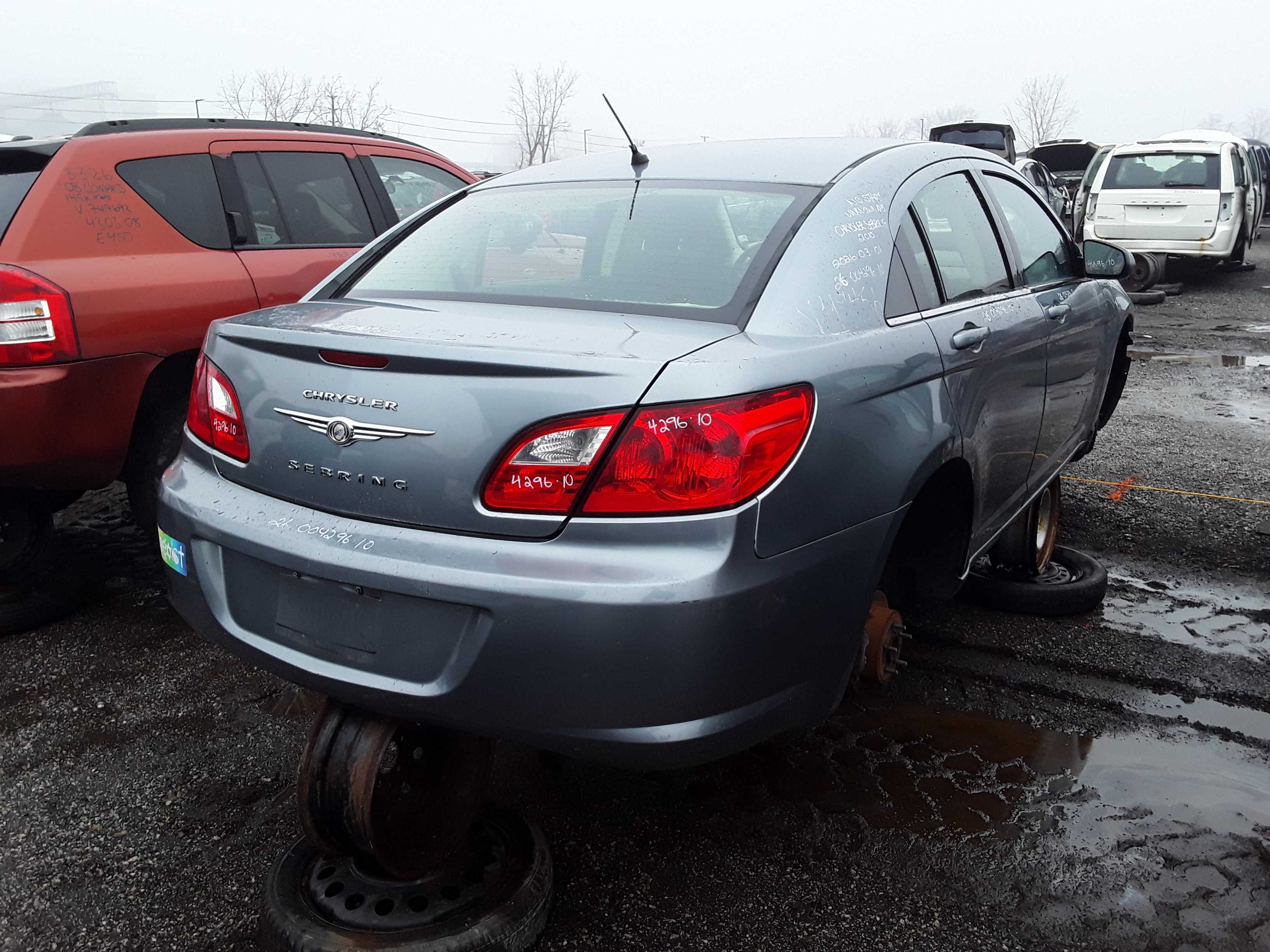 CHRYSLER SEBRING 2010