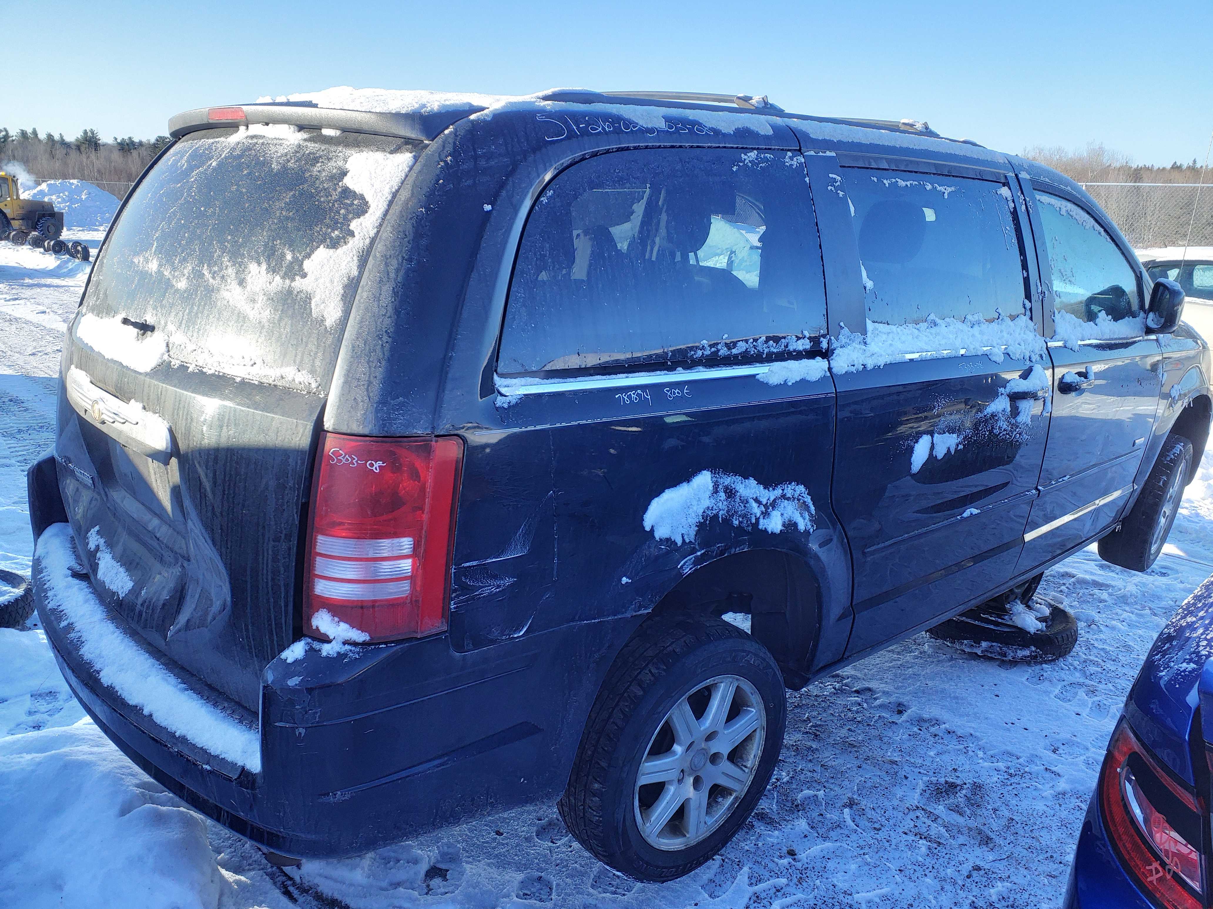 CHRYSLER TOWN &amp; COUNTRY 2008