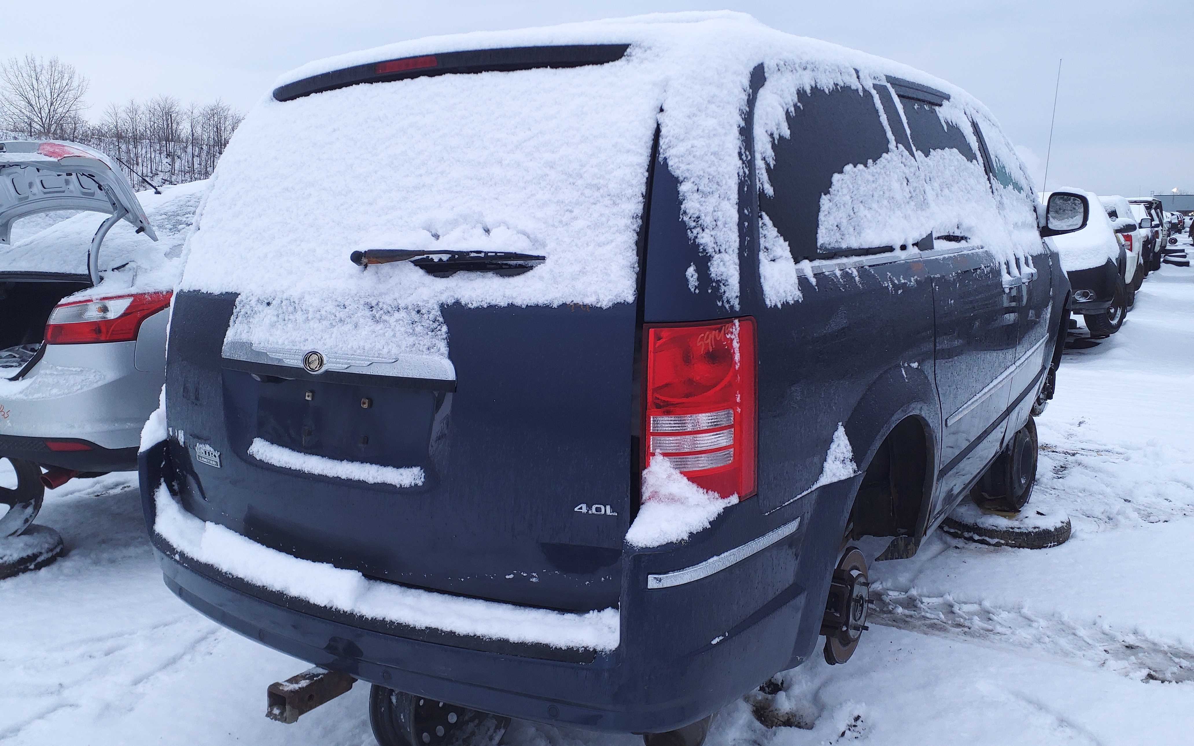 CHRYSLER TOWN &amp; COUNTRY 2008