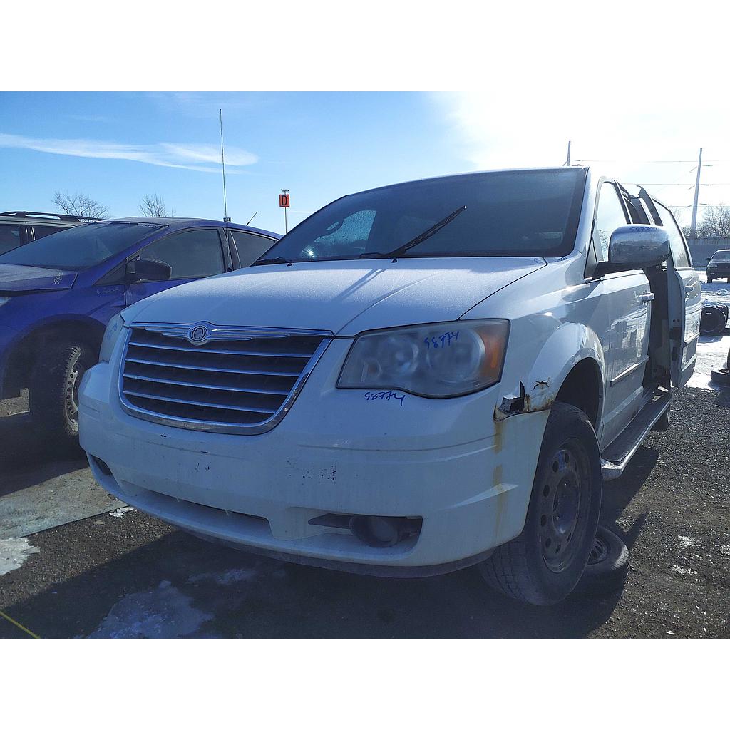 CHRYSLER TOWN &amp; COUNTRY 2010