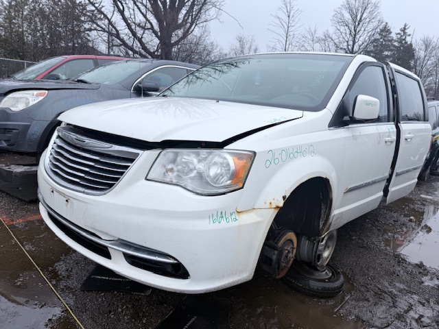 CHRYSLER TOWN &amp; COUNTRY 2012