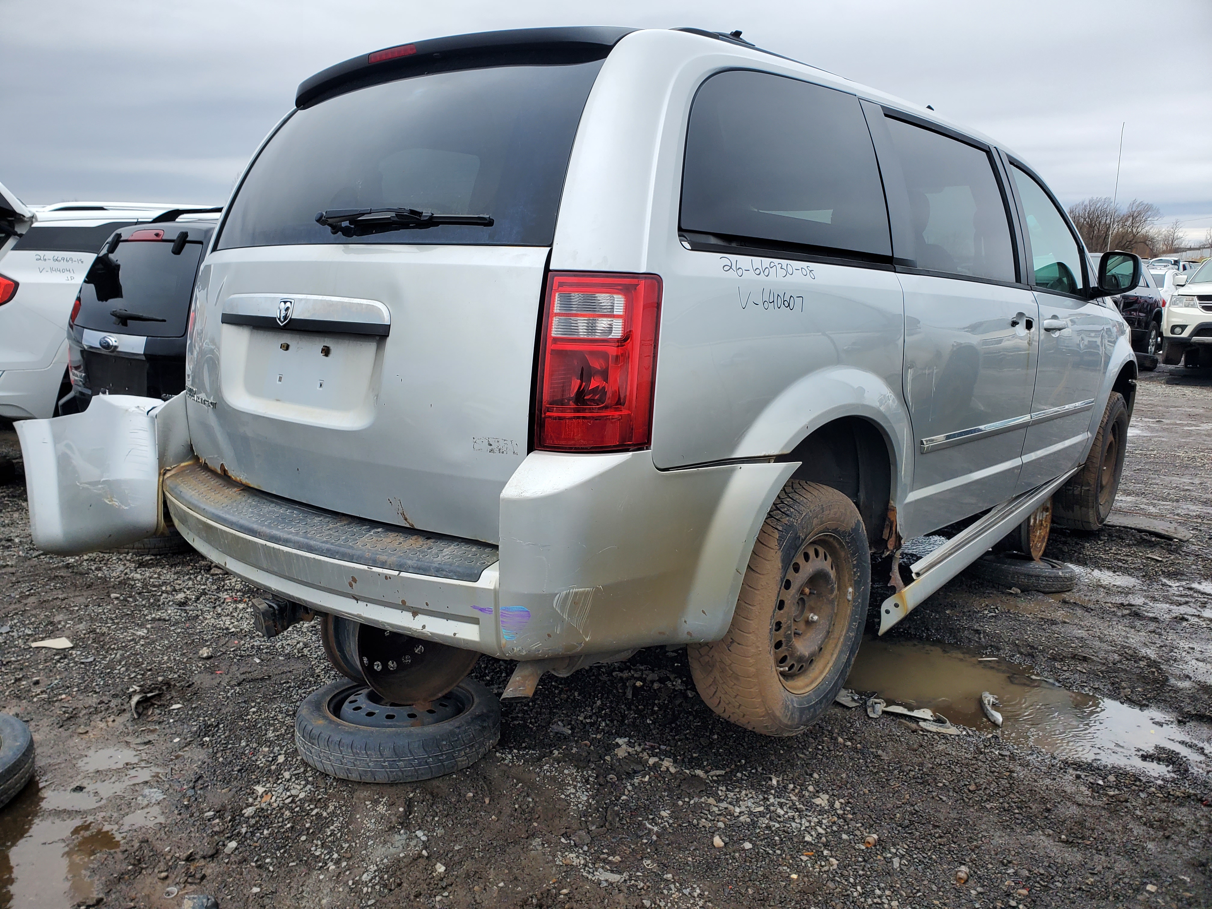 DODGE GRAND CARAVAN 2008