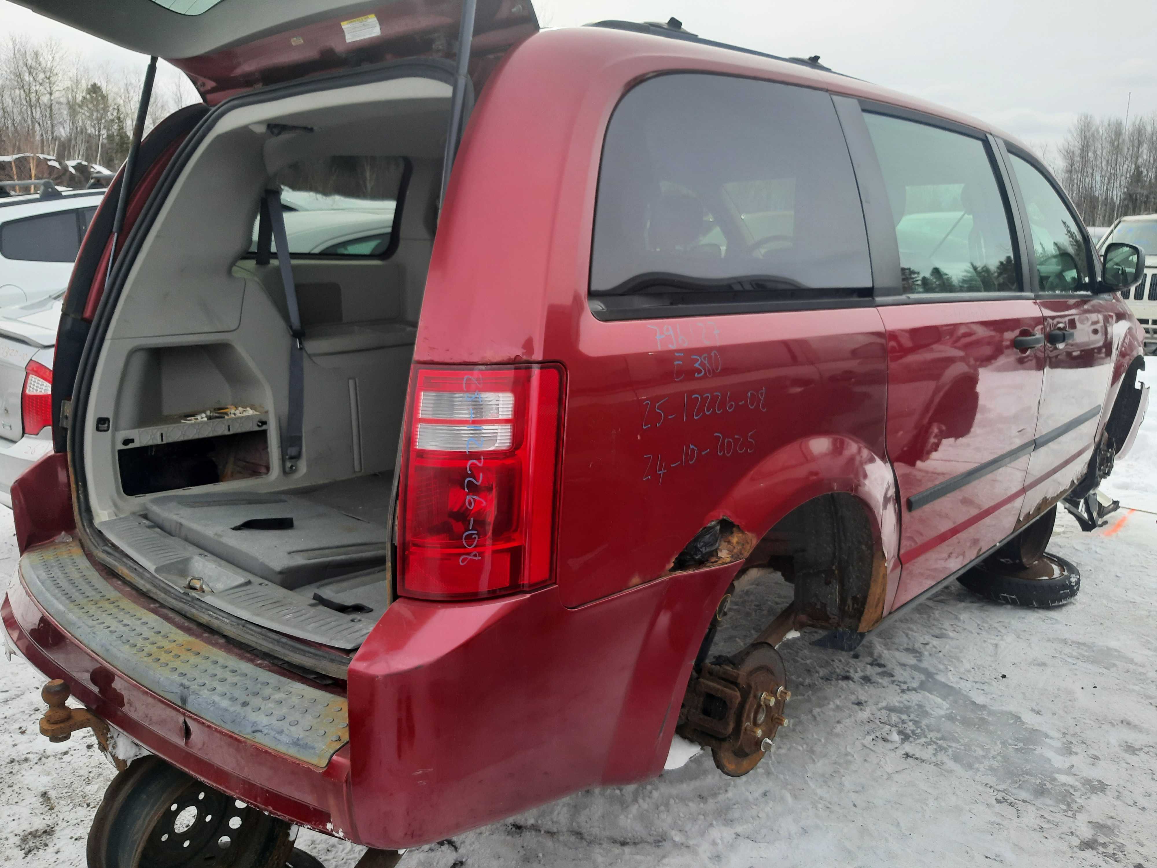 DODGE GRAND CARAVAN 2008