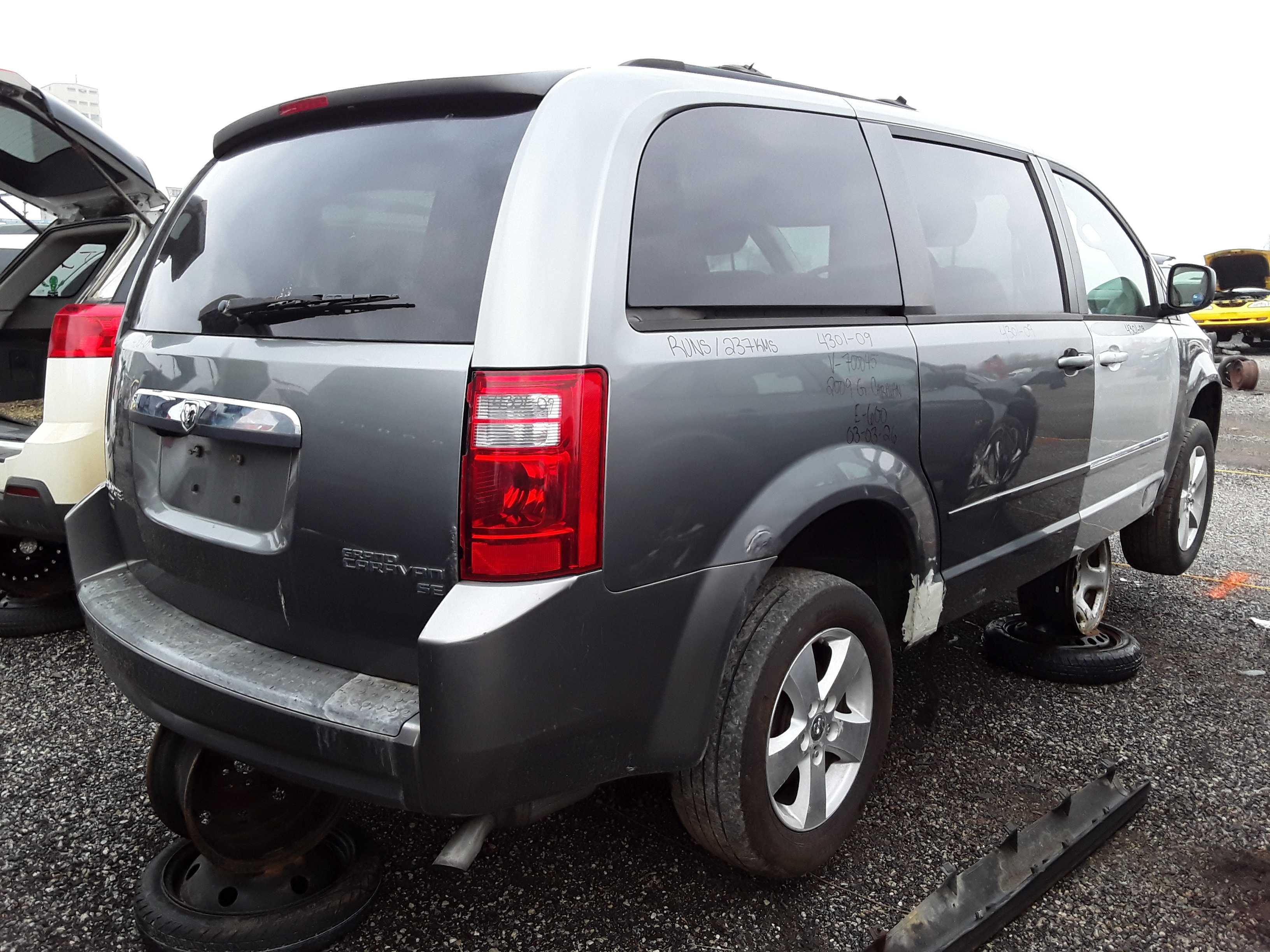 DODGE GRAND CARAVAN 2009
