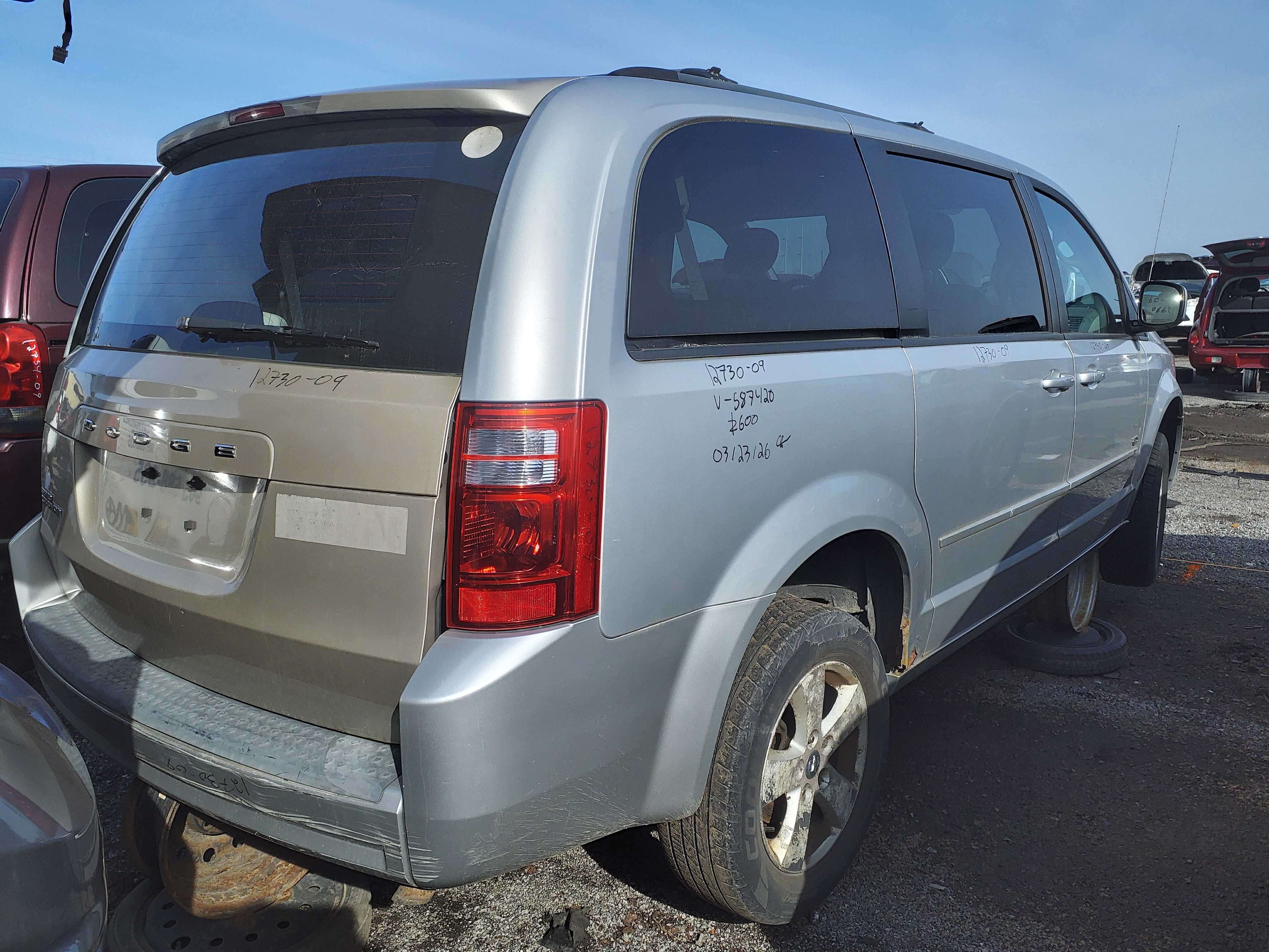 DODGE GRAND CARAVAN 2009