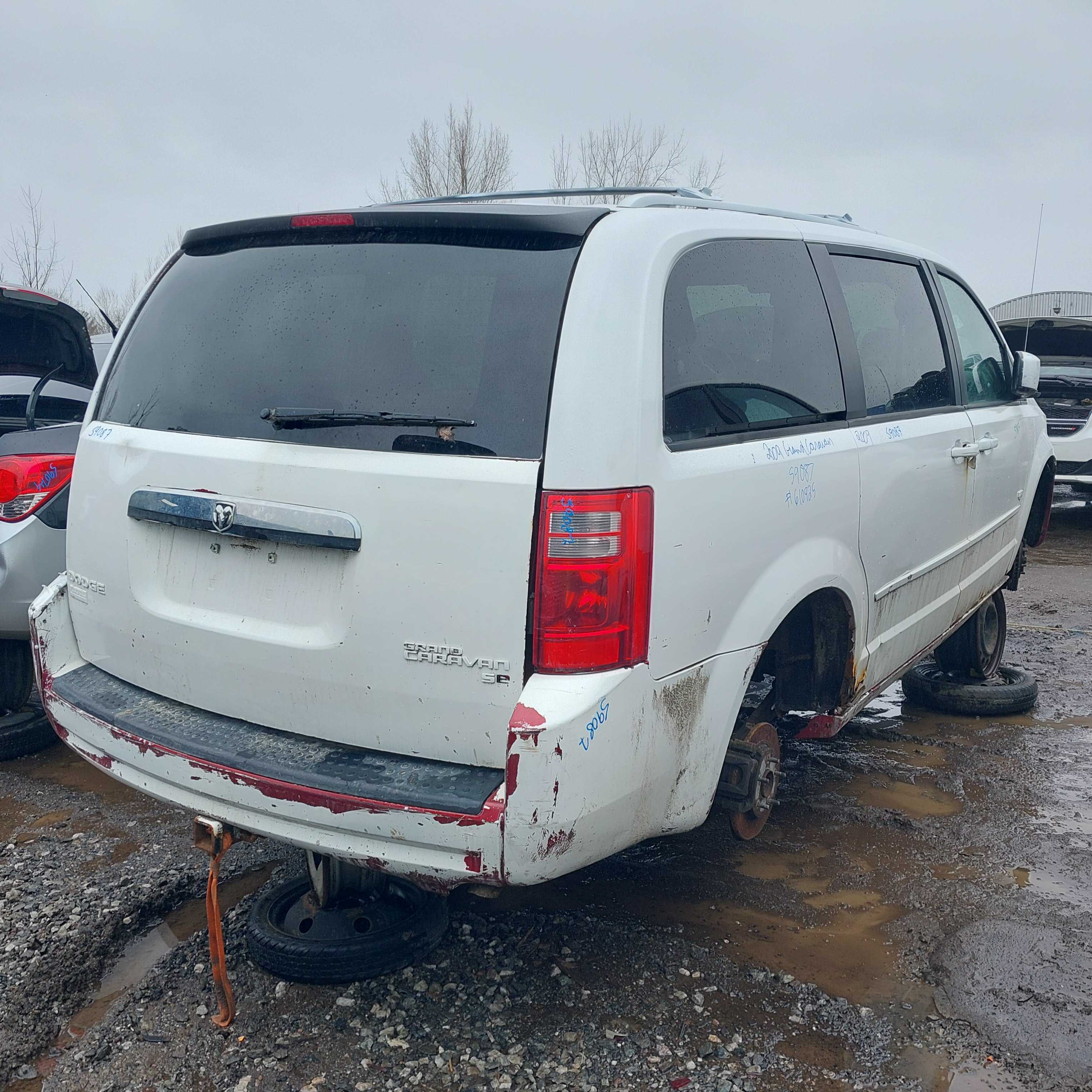 DODGE GRAND CARAVAN 2009