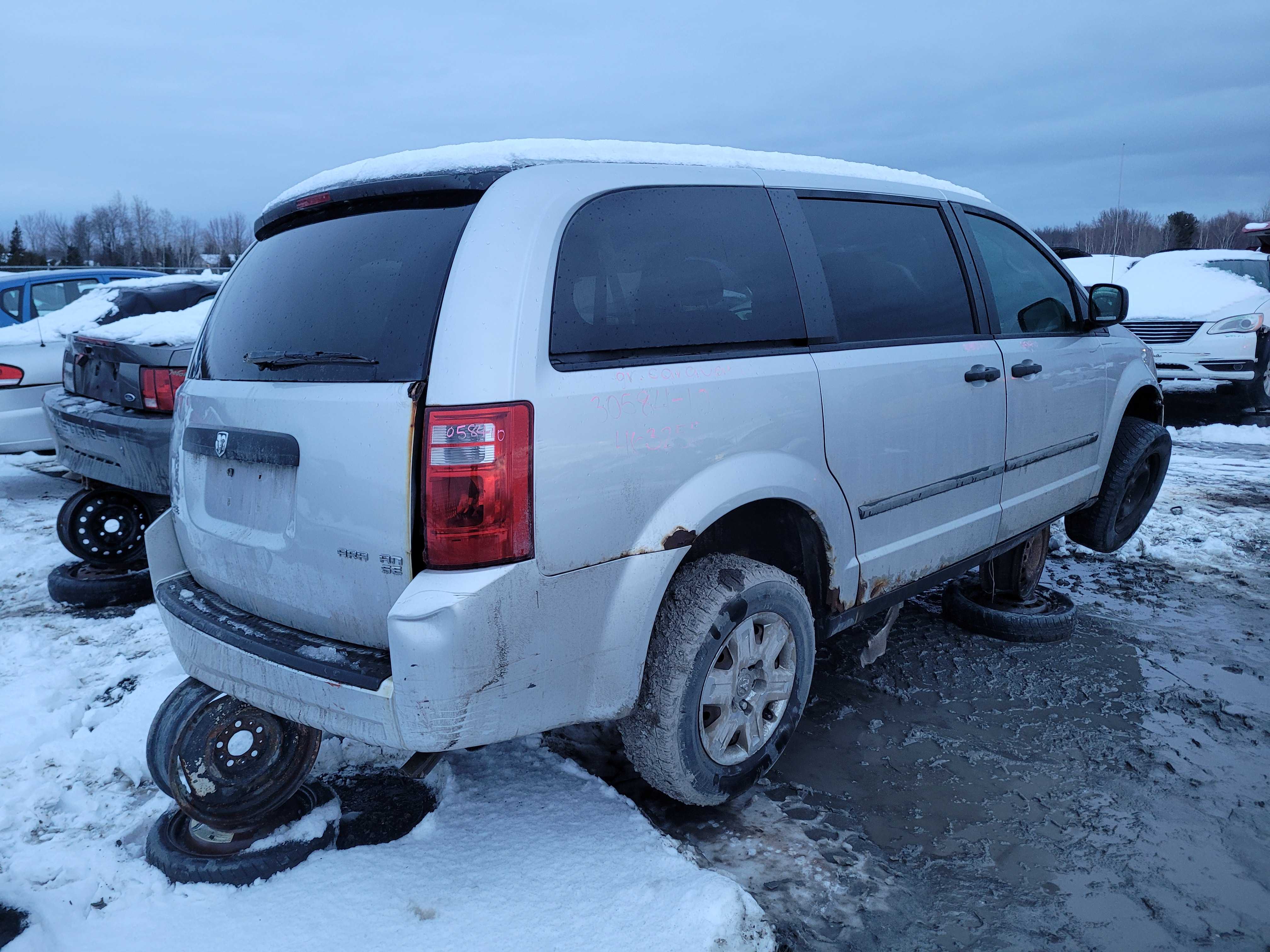 DODGE GRAND CARAVAN 2010