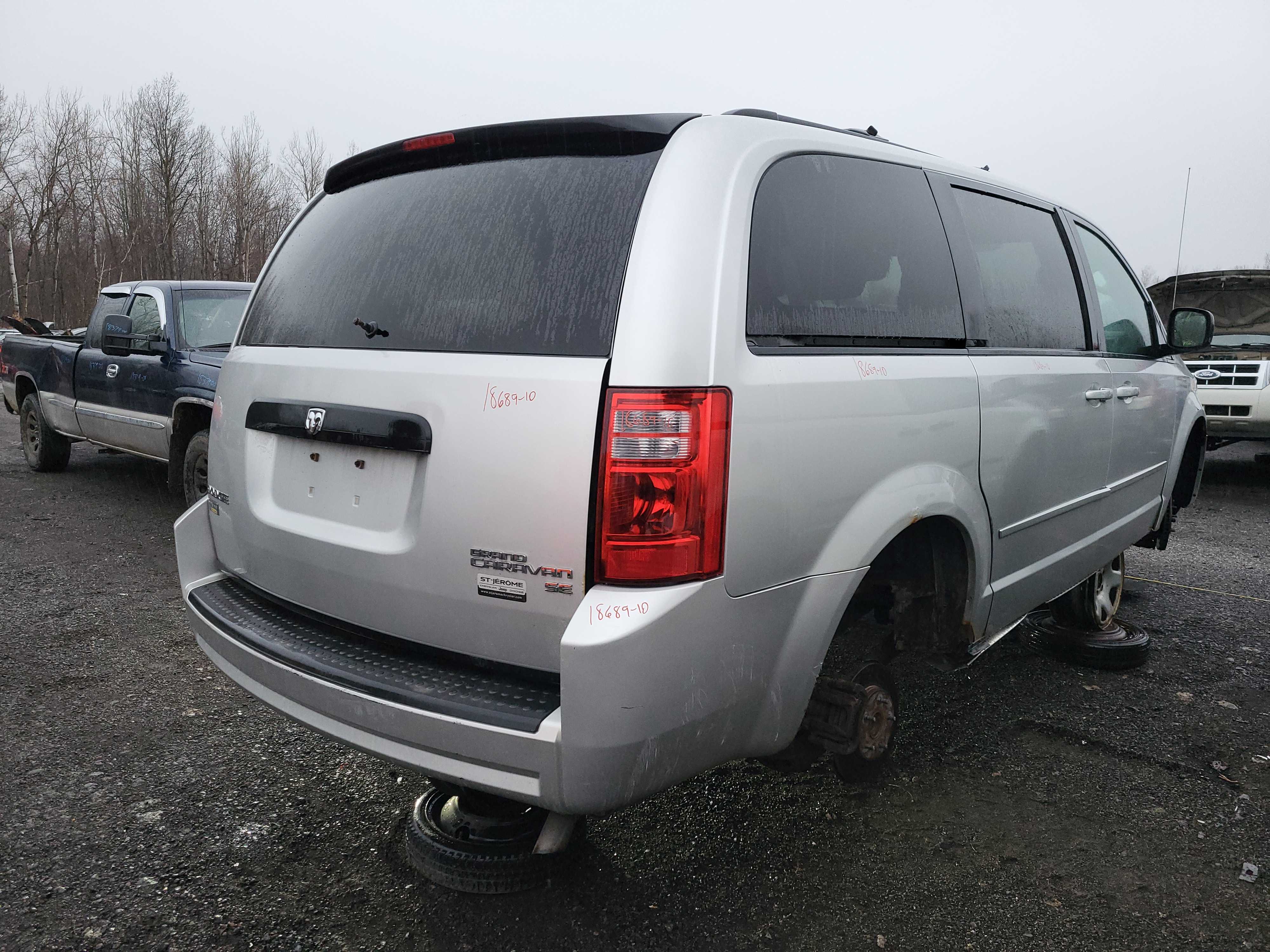 DODGE GRAND CARAVAN 2010