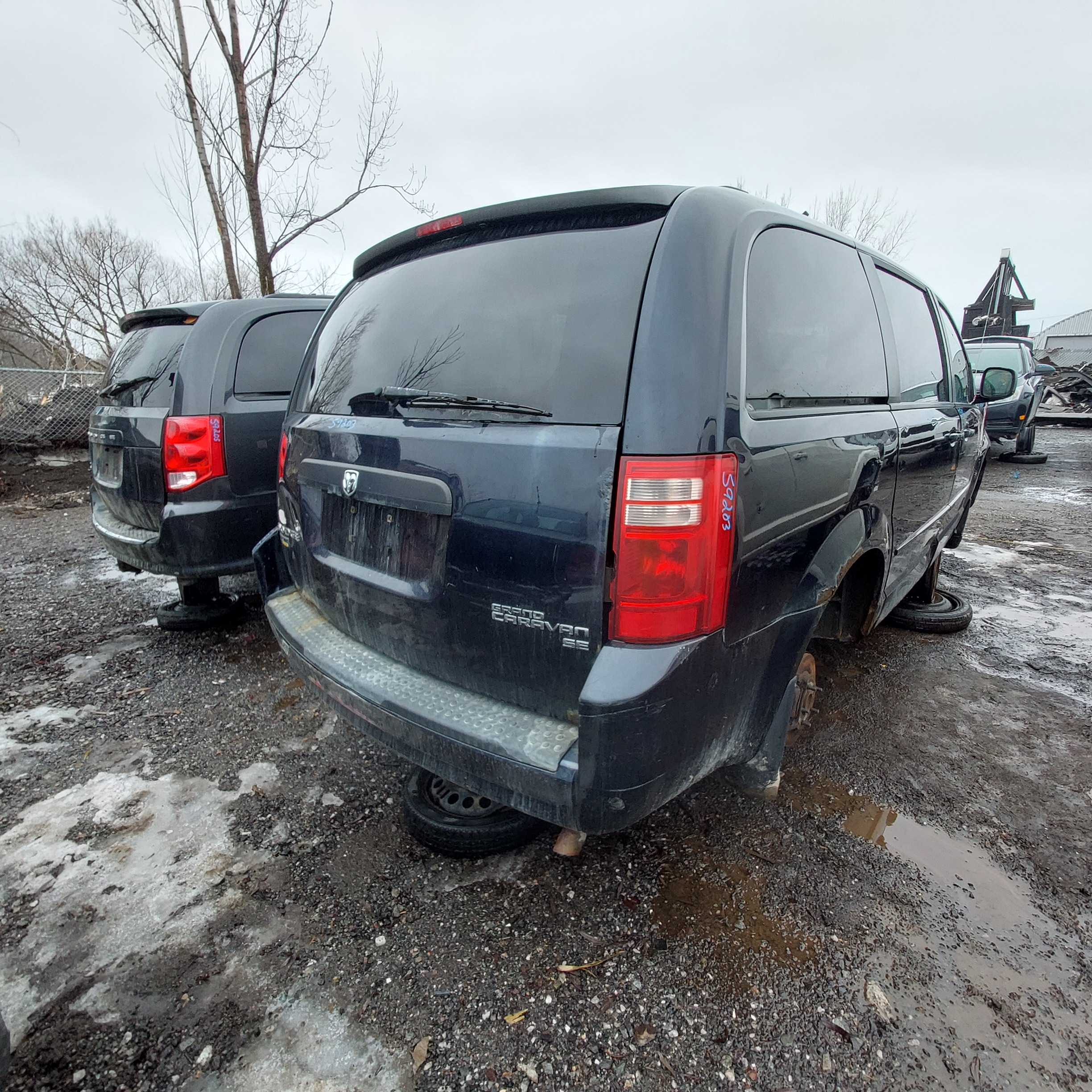 DODGE GRAND CARAVAN 2010