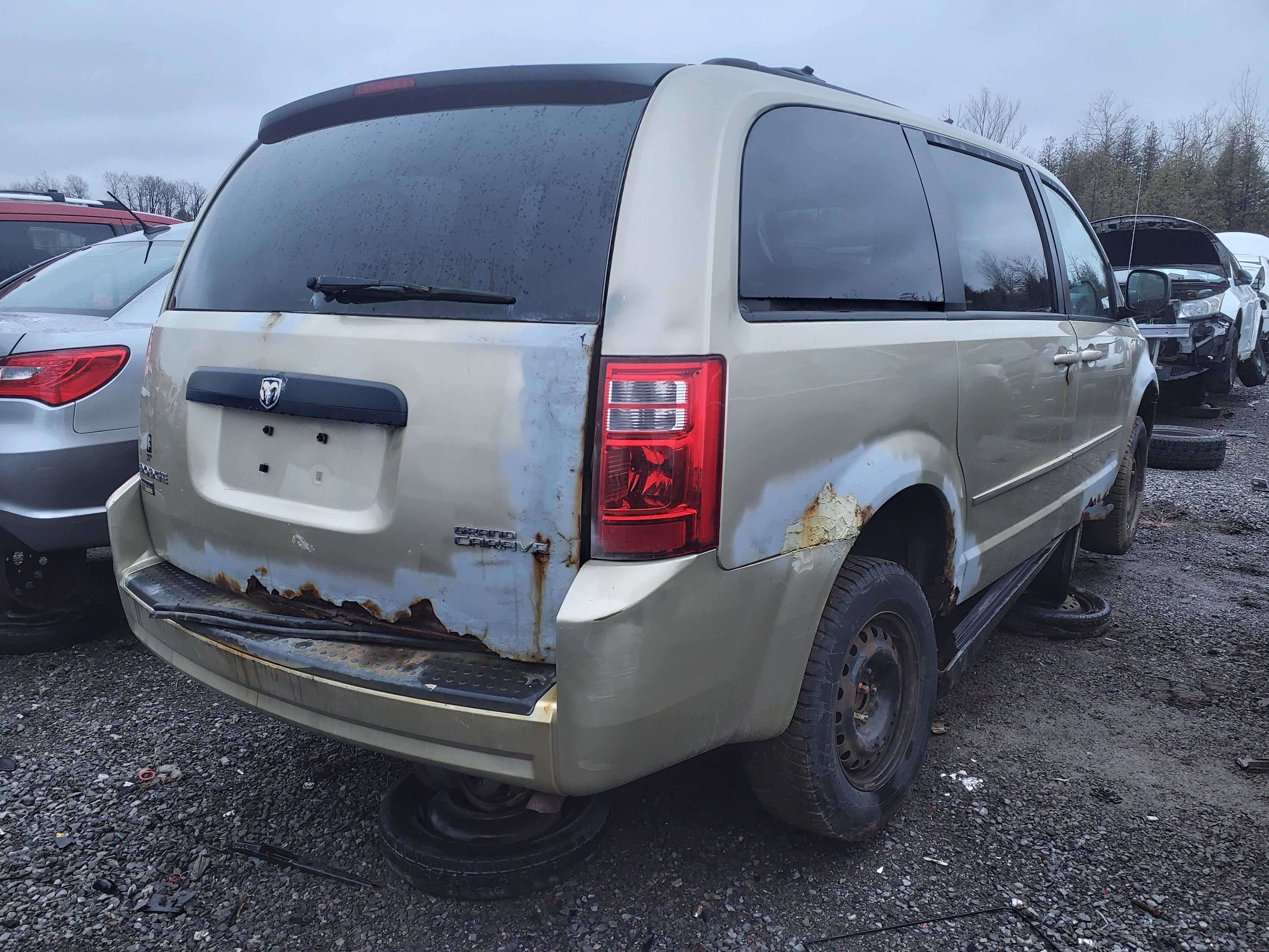 DODGE GRAND CARAVAN 2010