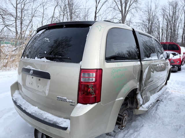 DODGE GRAND CARAVAN 2010