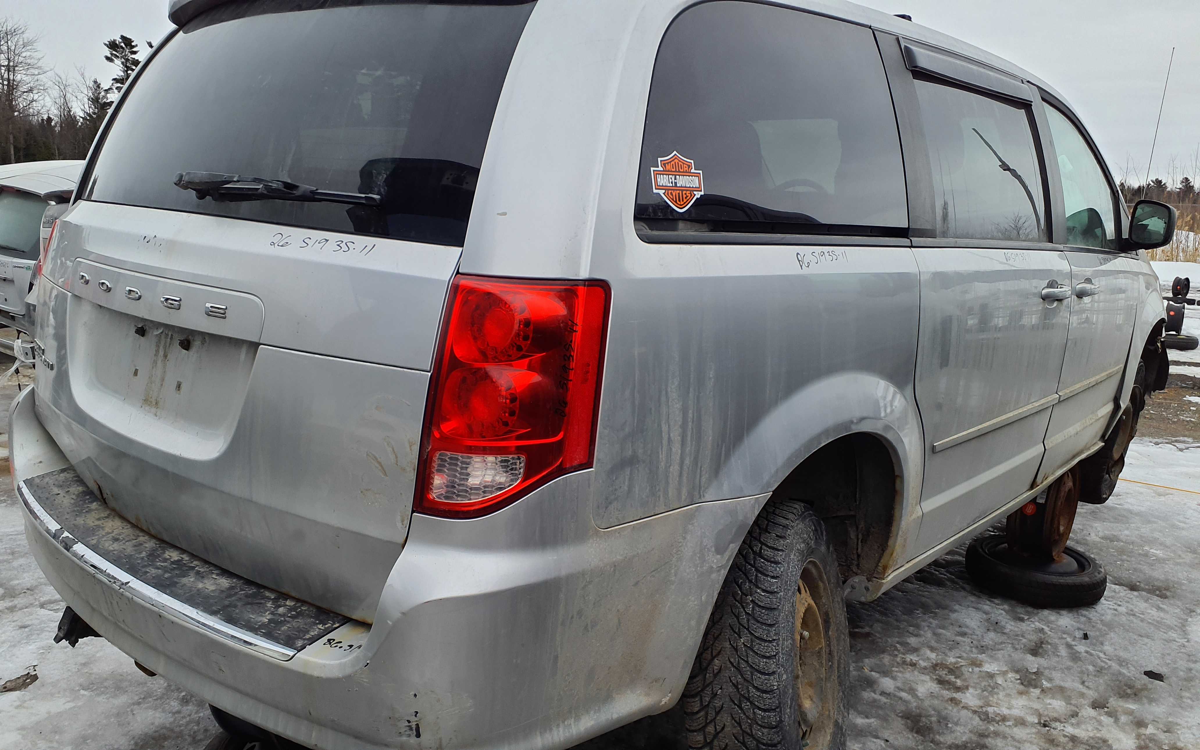 DODGE GRAND CARAVAN 2011