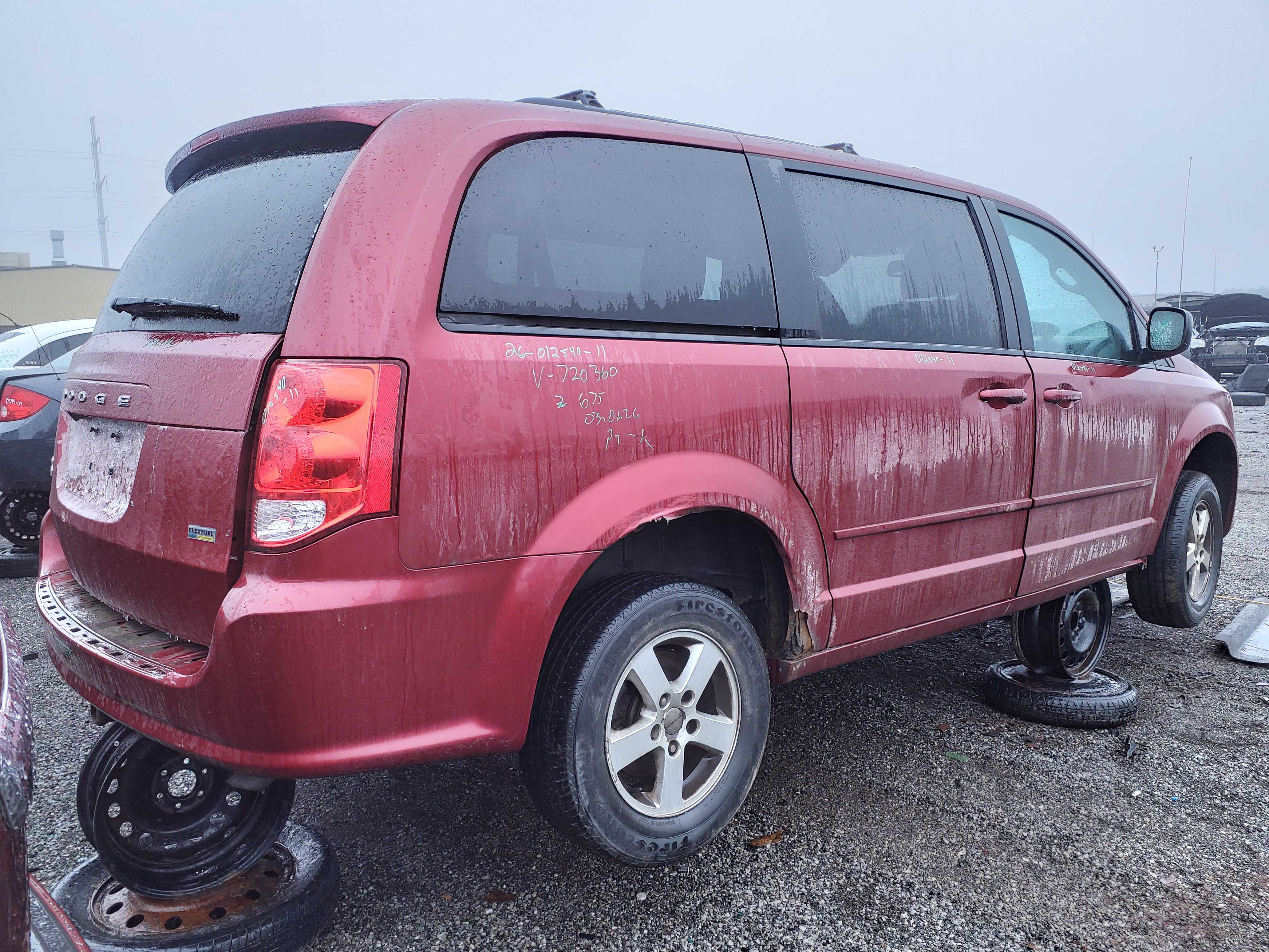 DODGE GRAND CARAVAN 2011
