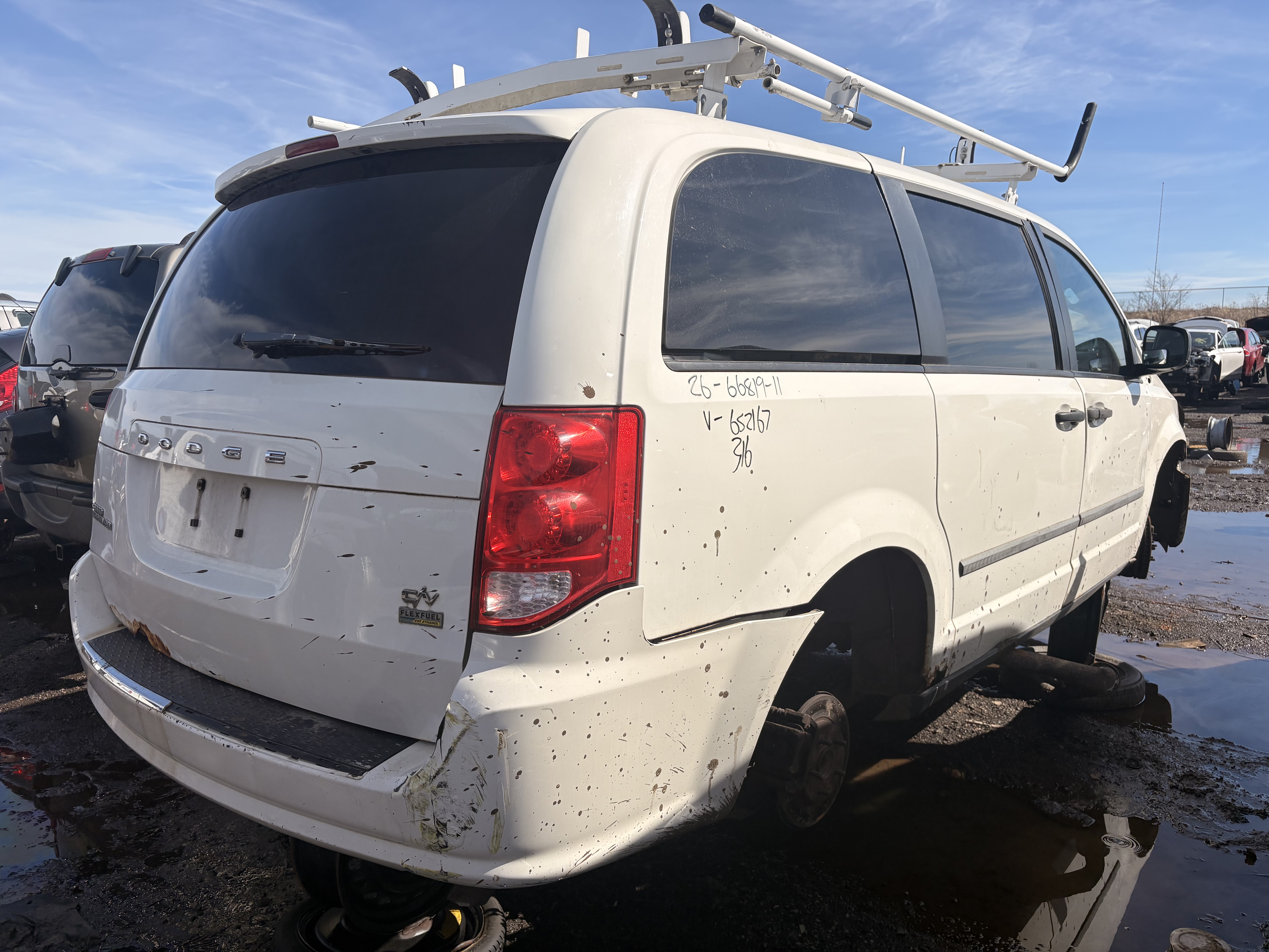 DODGE GRAND CARAVAN 2011