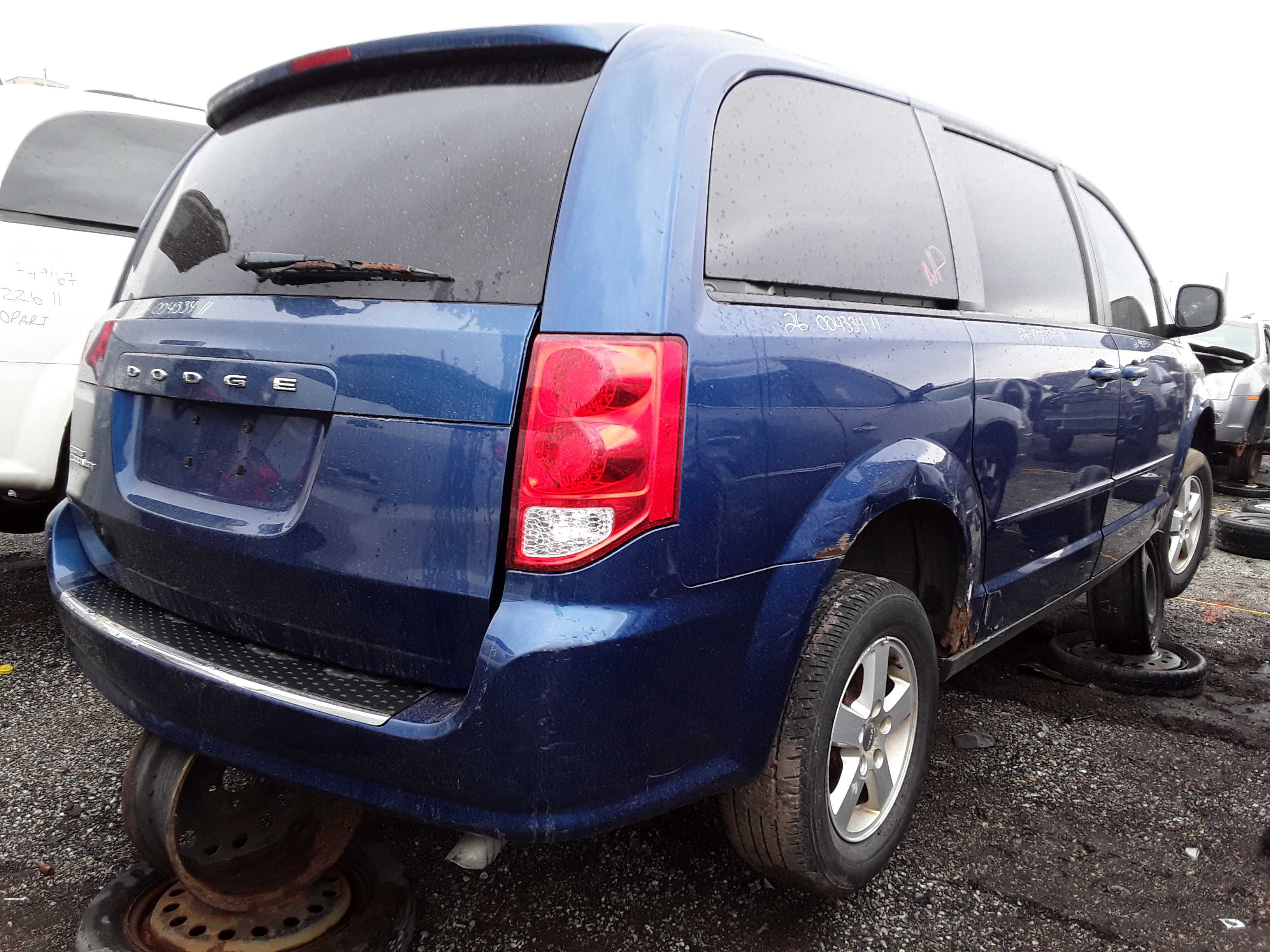 DODGE GRAND CARAVAN 2011