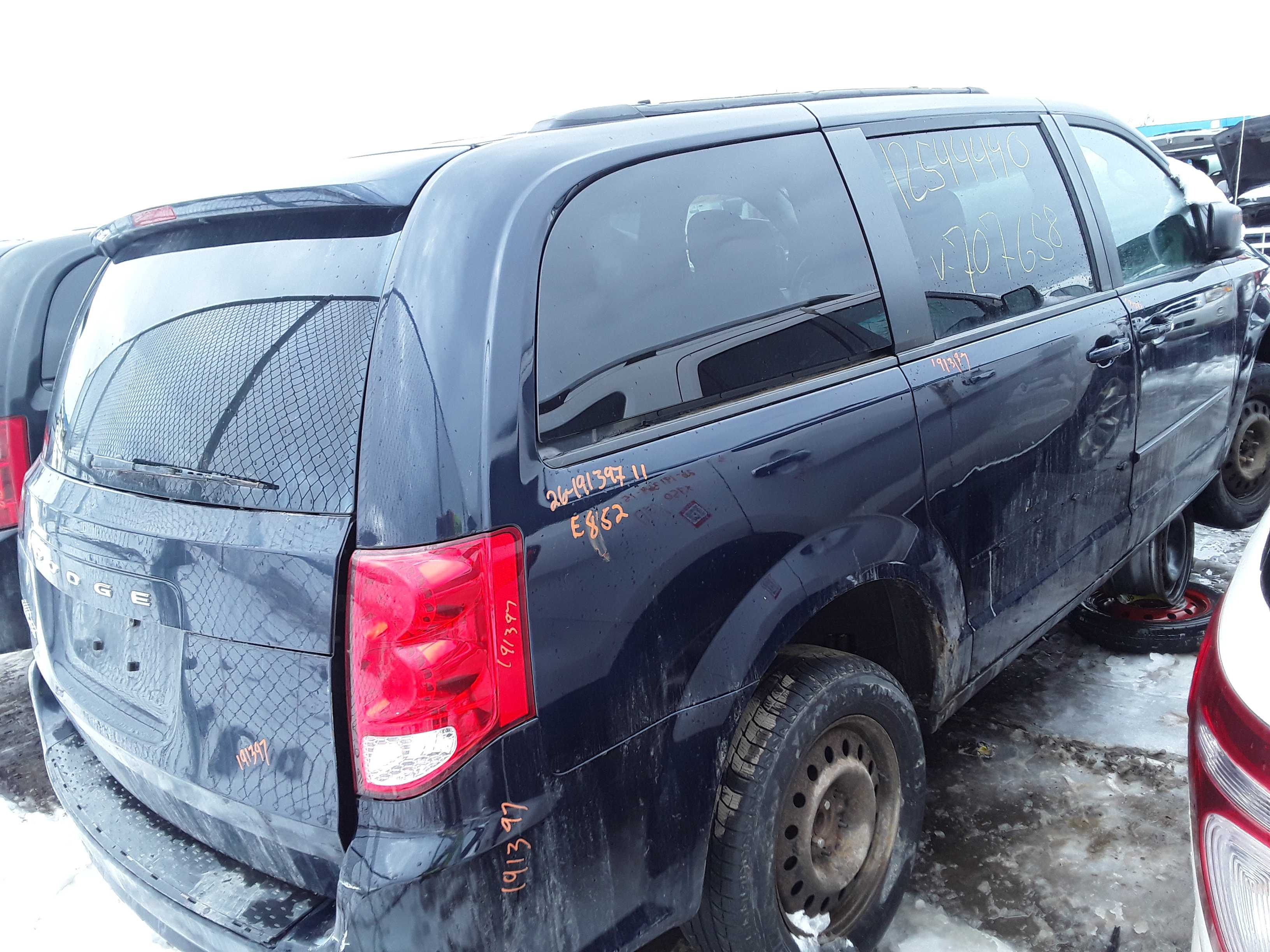 DODGE GRAND CARAVAN 2011