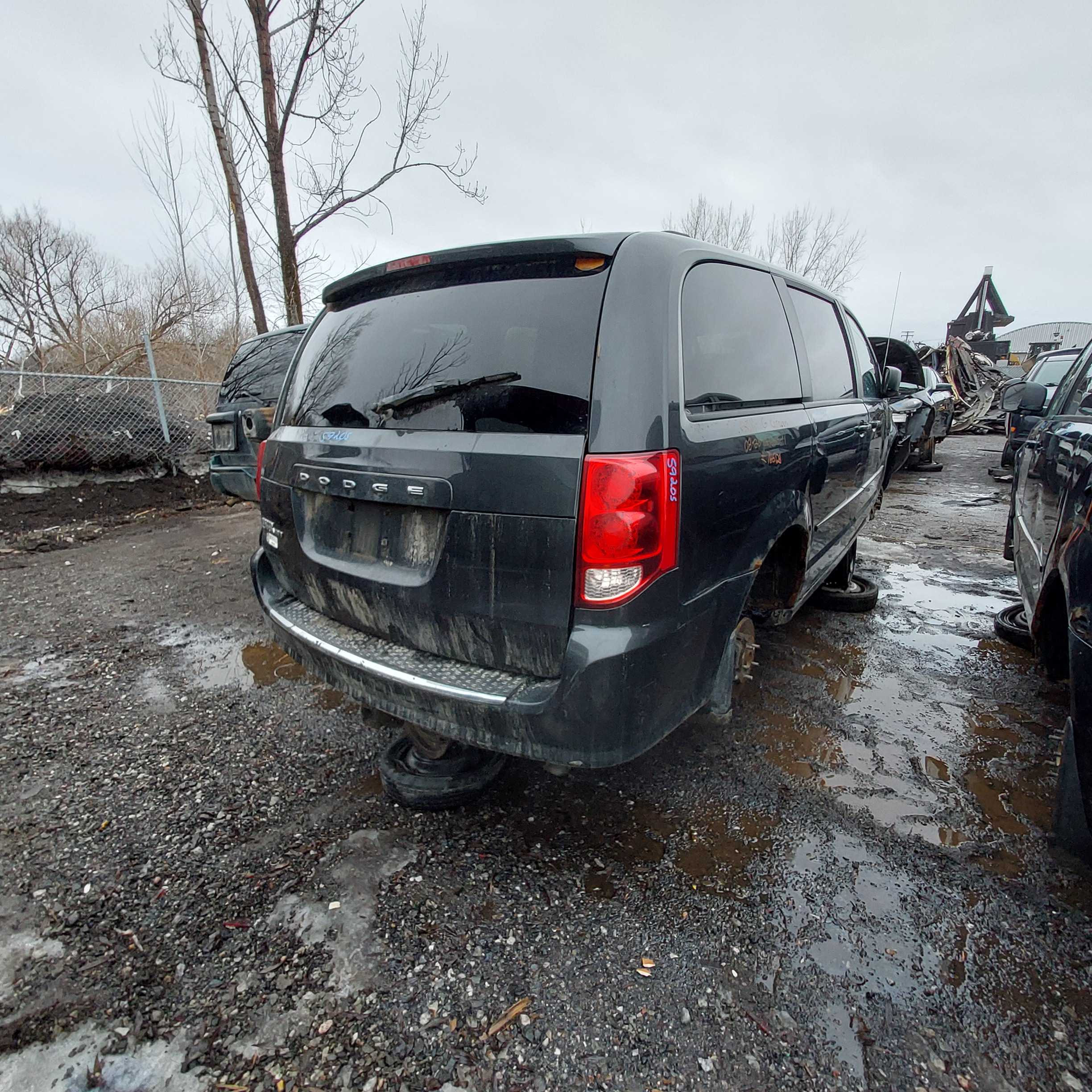 DODGE GRAND CARAVAN 2011