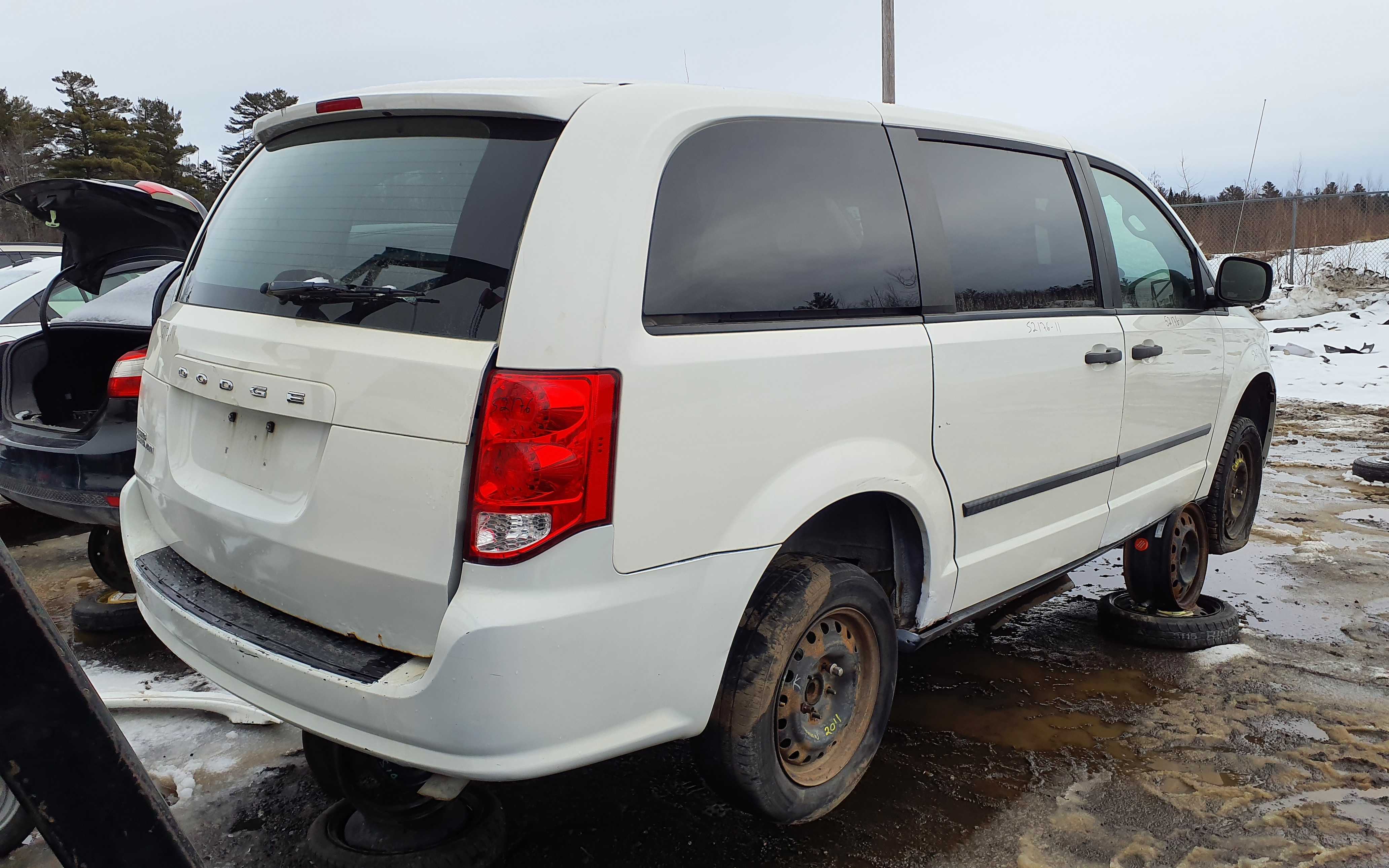 DODGE GRAND CARAVAN 2011