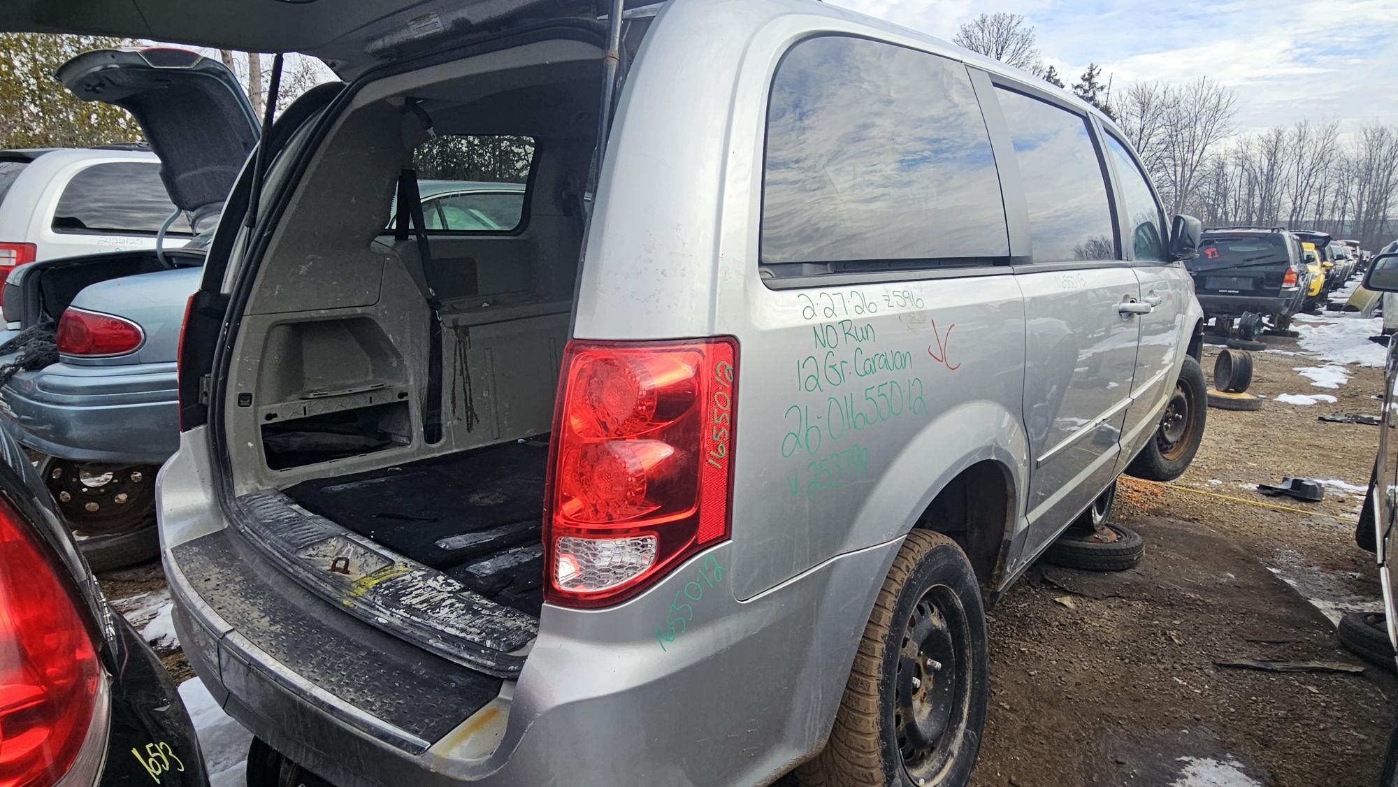 DODGE GRAND CARAVAN 2012
