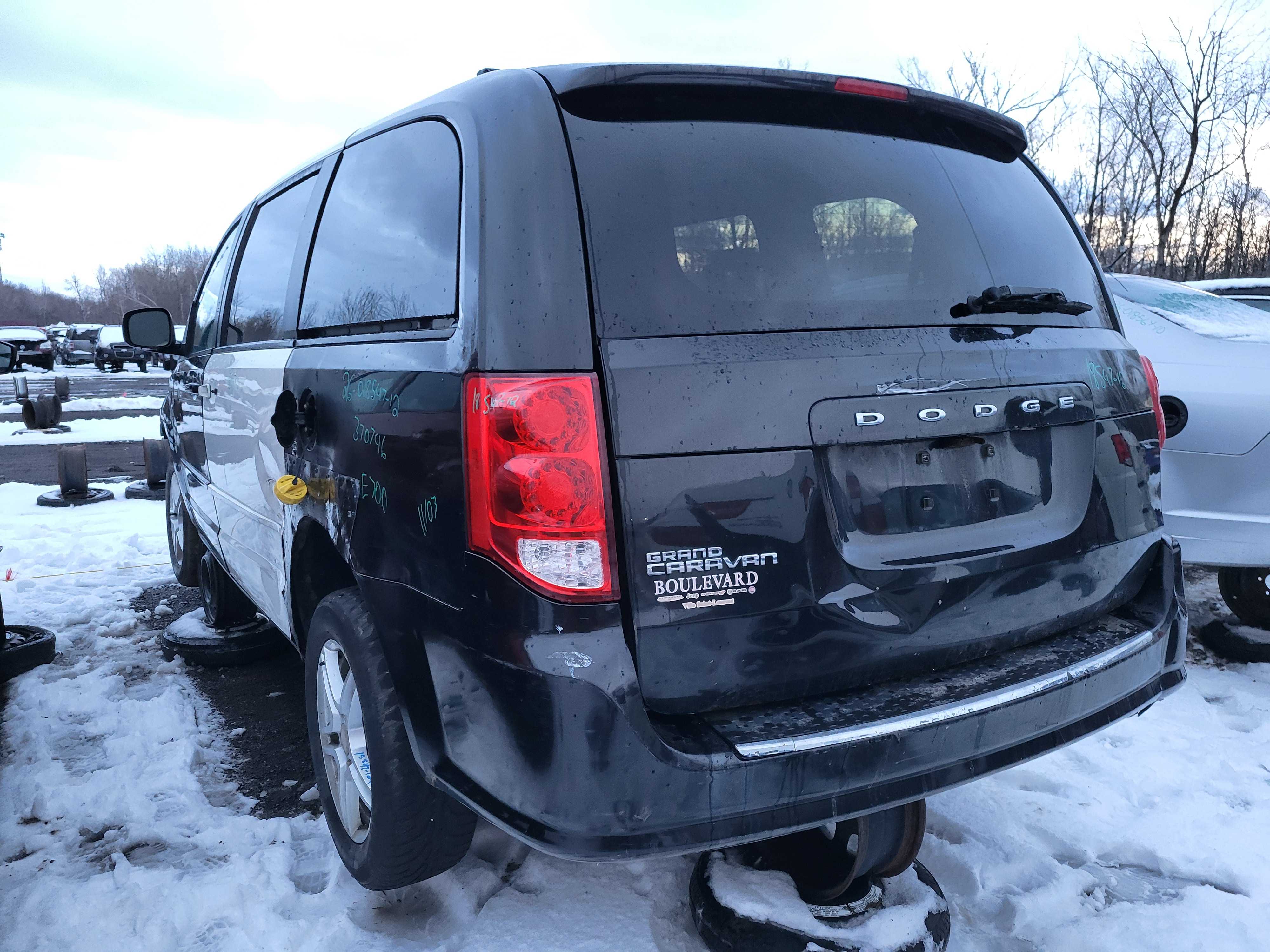 DODGE GRAND CARAVAN 2012