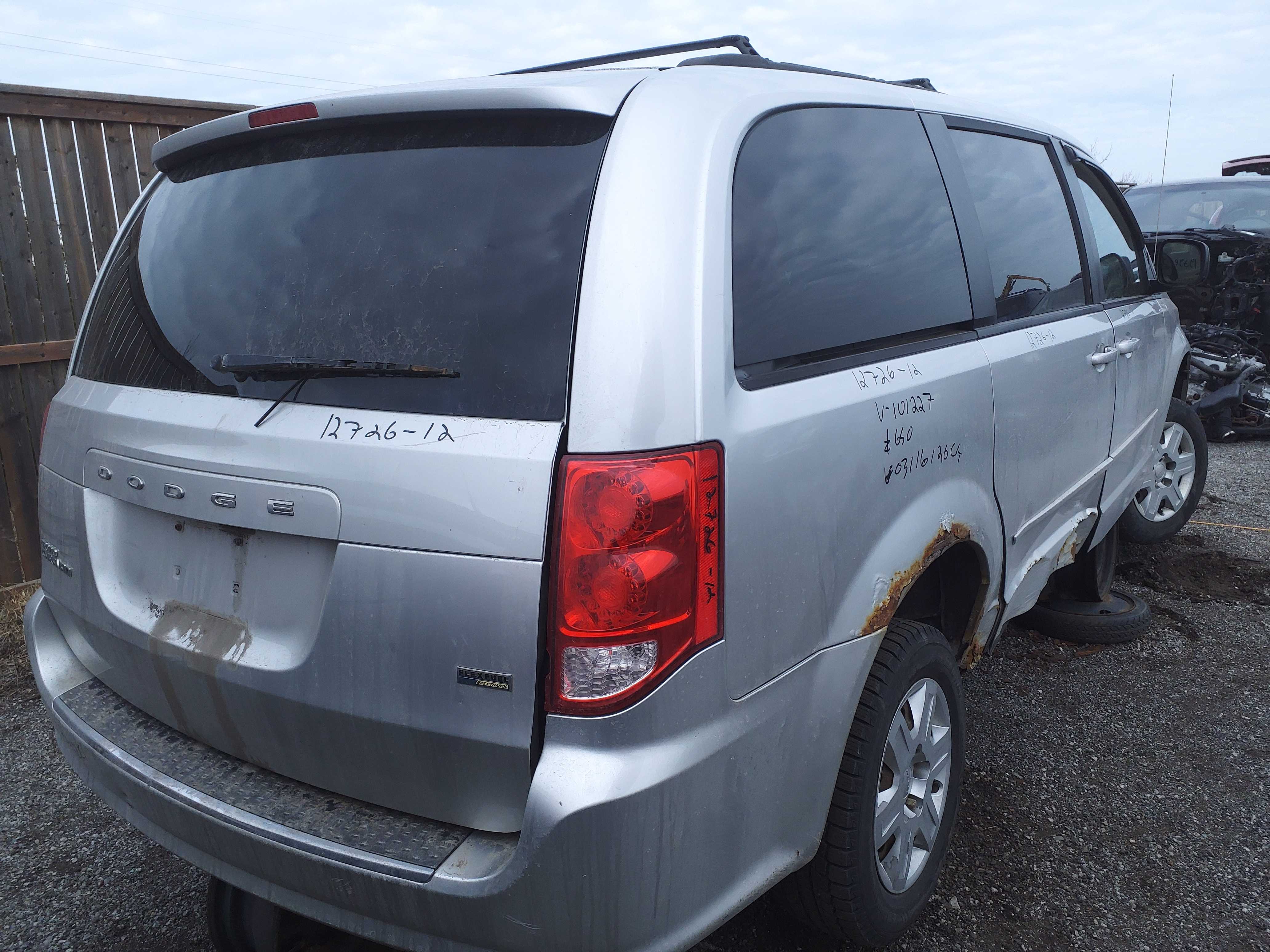 DODGE GRAND CARAVAN 2012