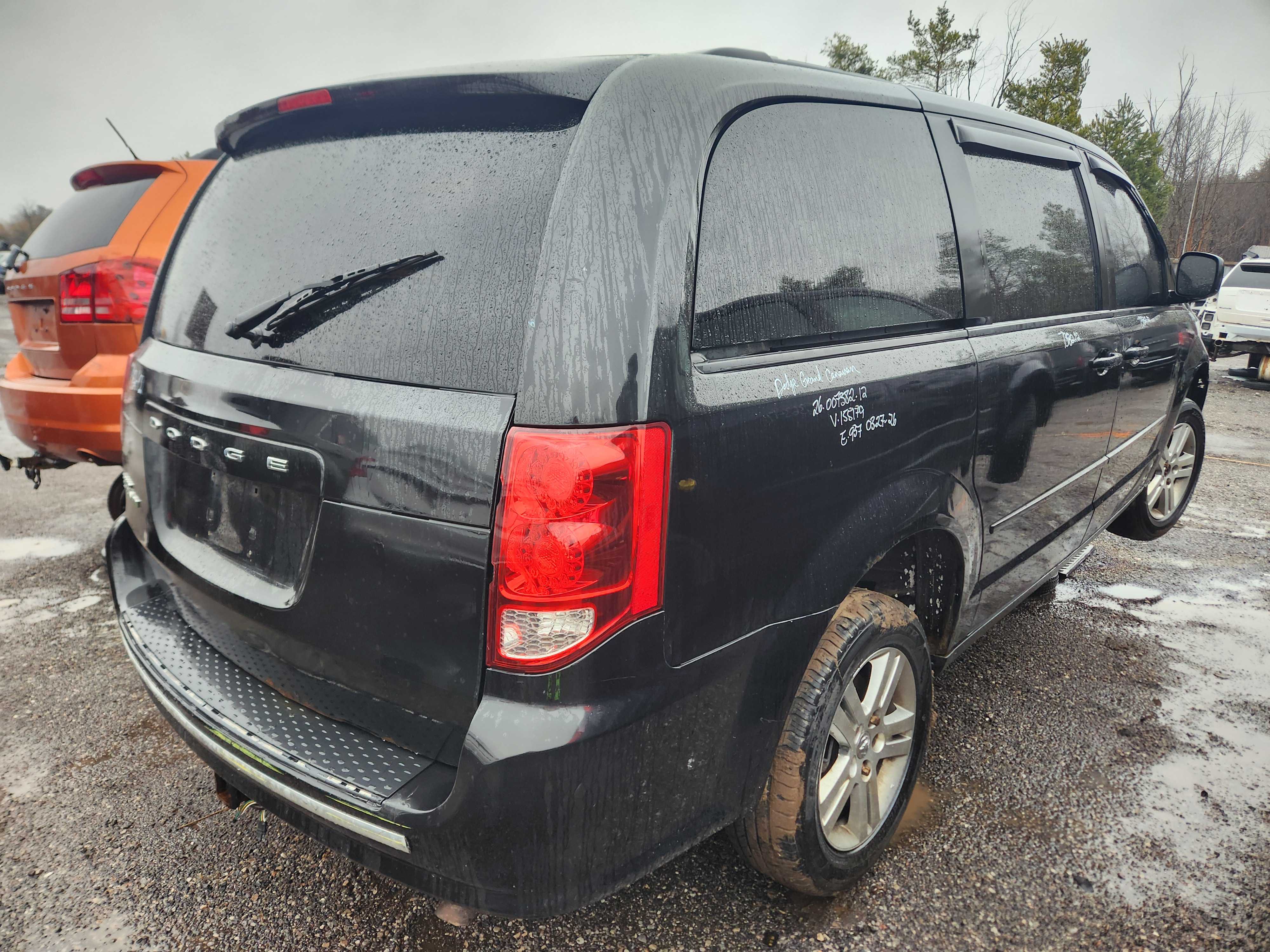 DODGE GRAND CARAVAN 2012