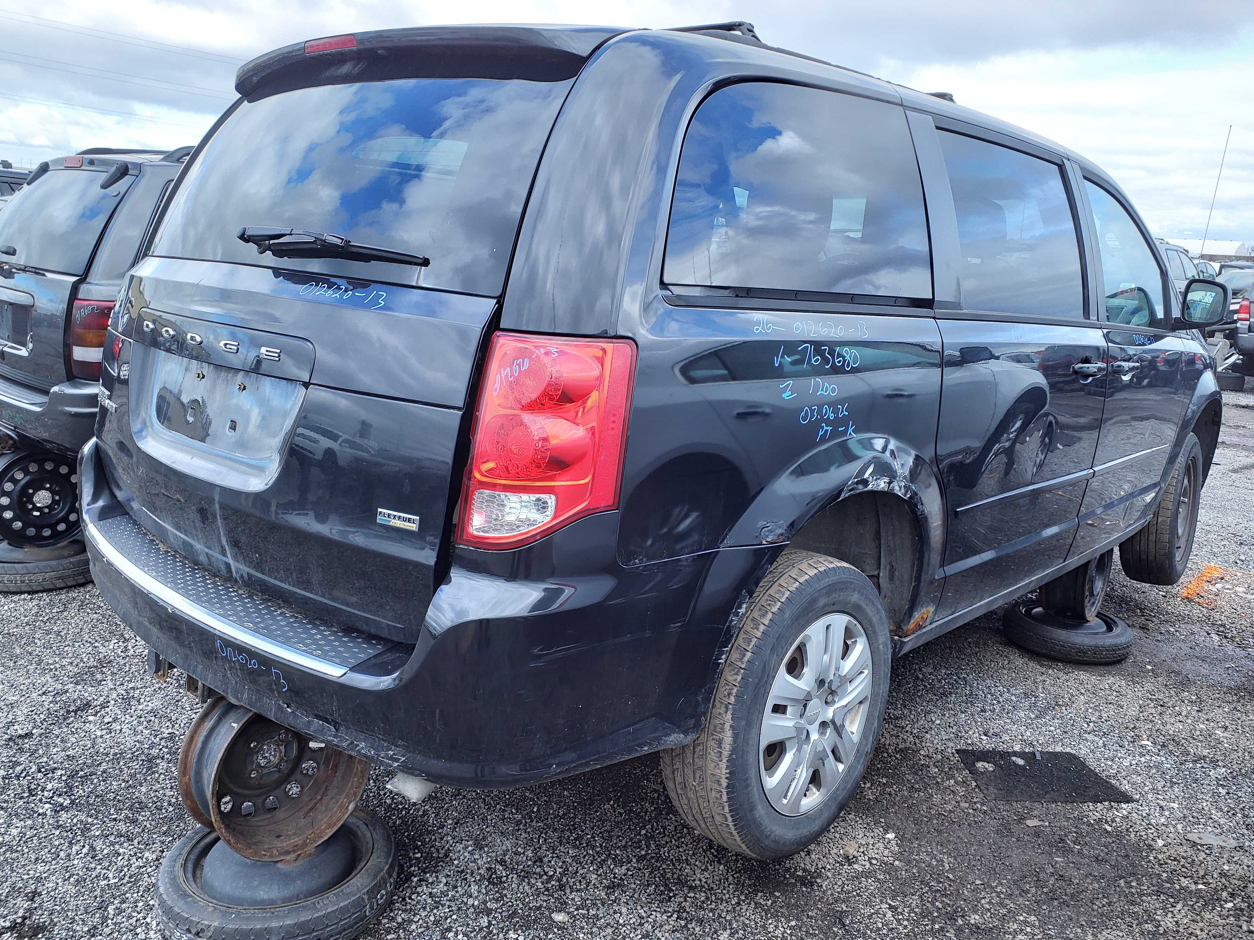 DODGE GRAND CARAVAN 2013