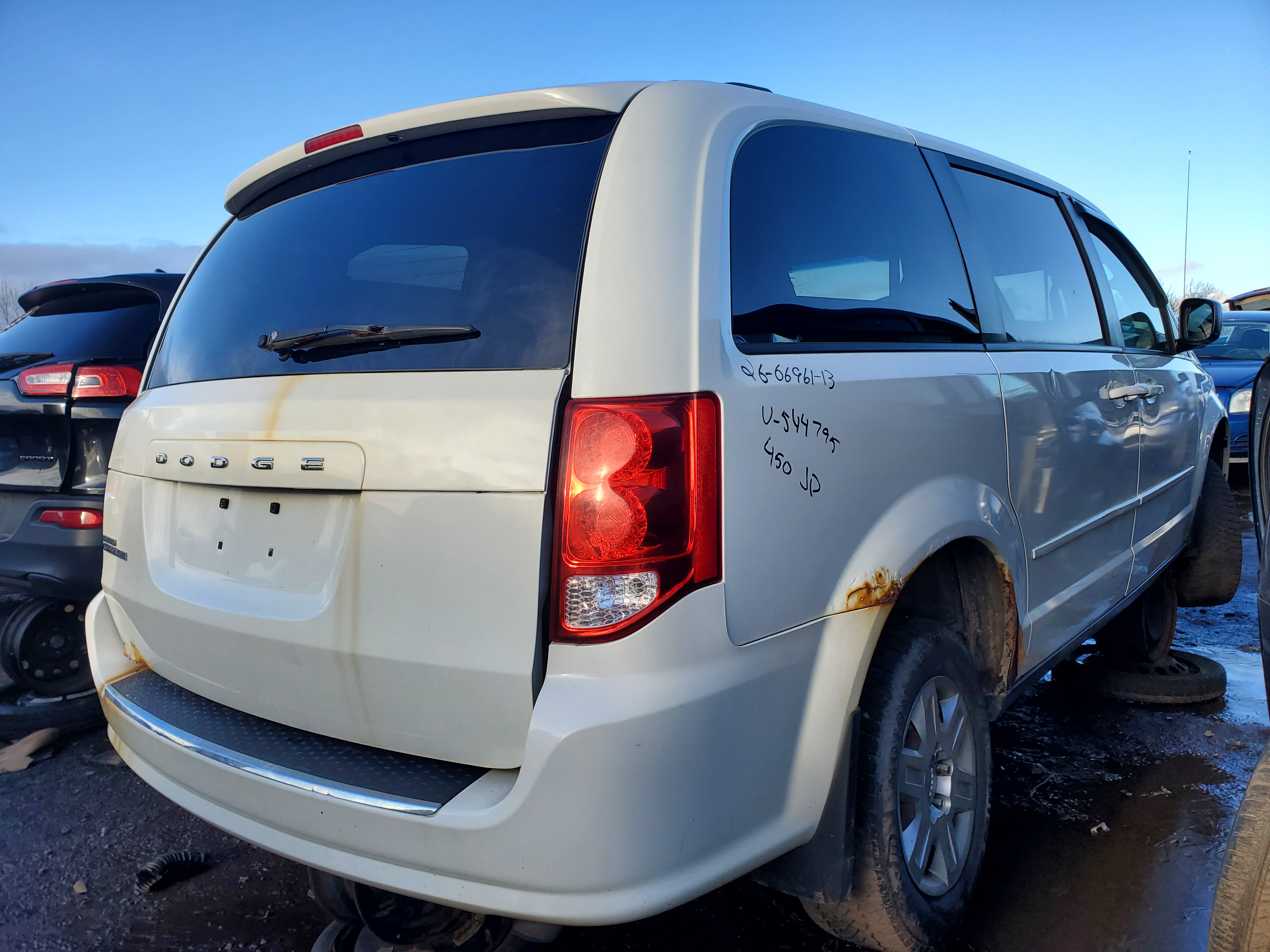 DODGE GRAND CARAVAN 2013