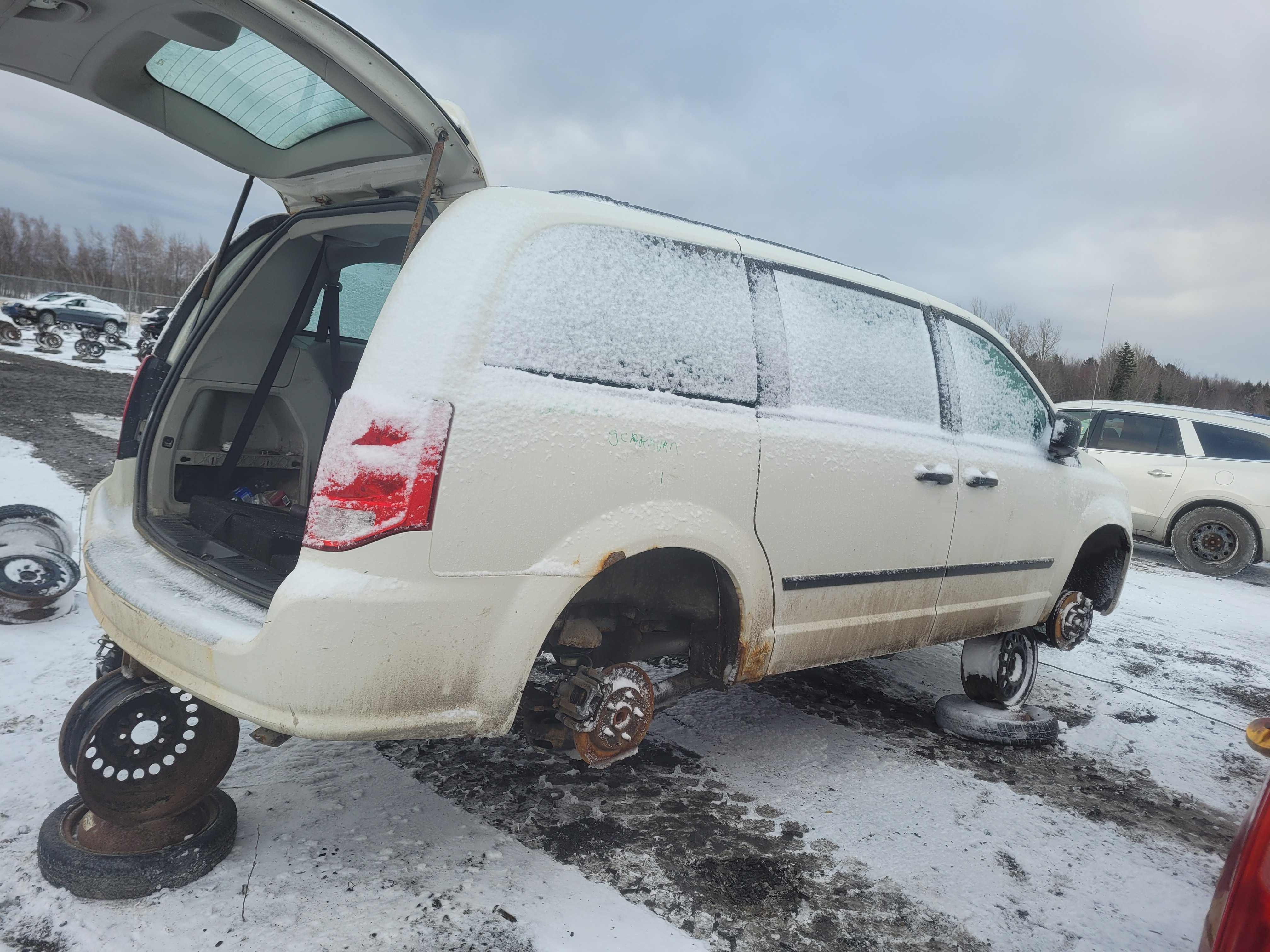 DODGE GRAND CARAVAN 2013
