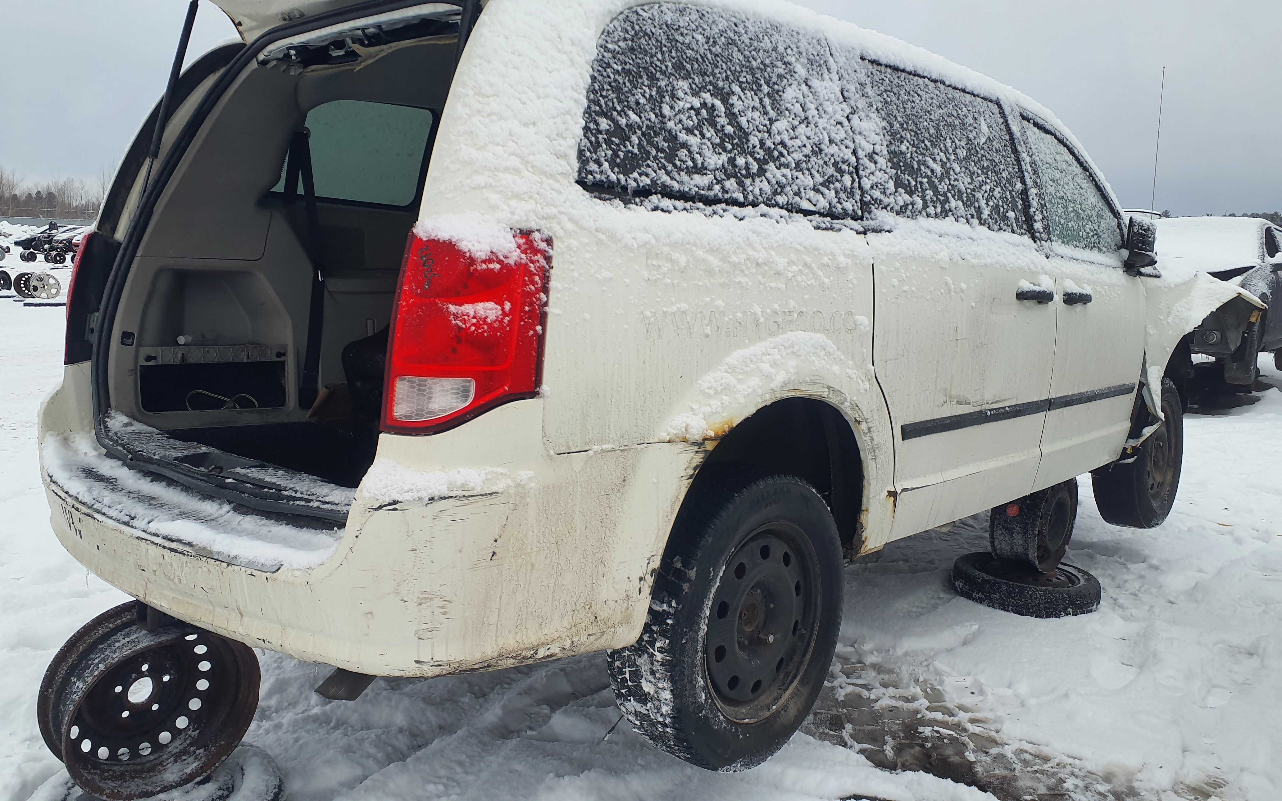 DODGE GRAND CARAVAN 2013