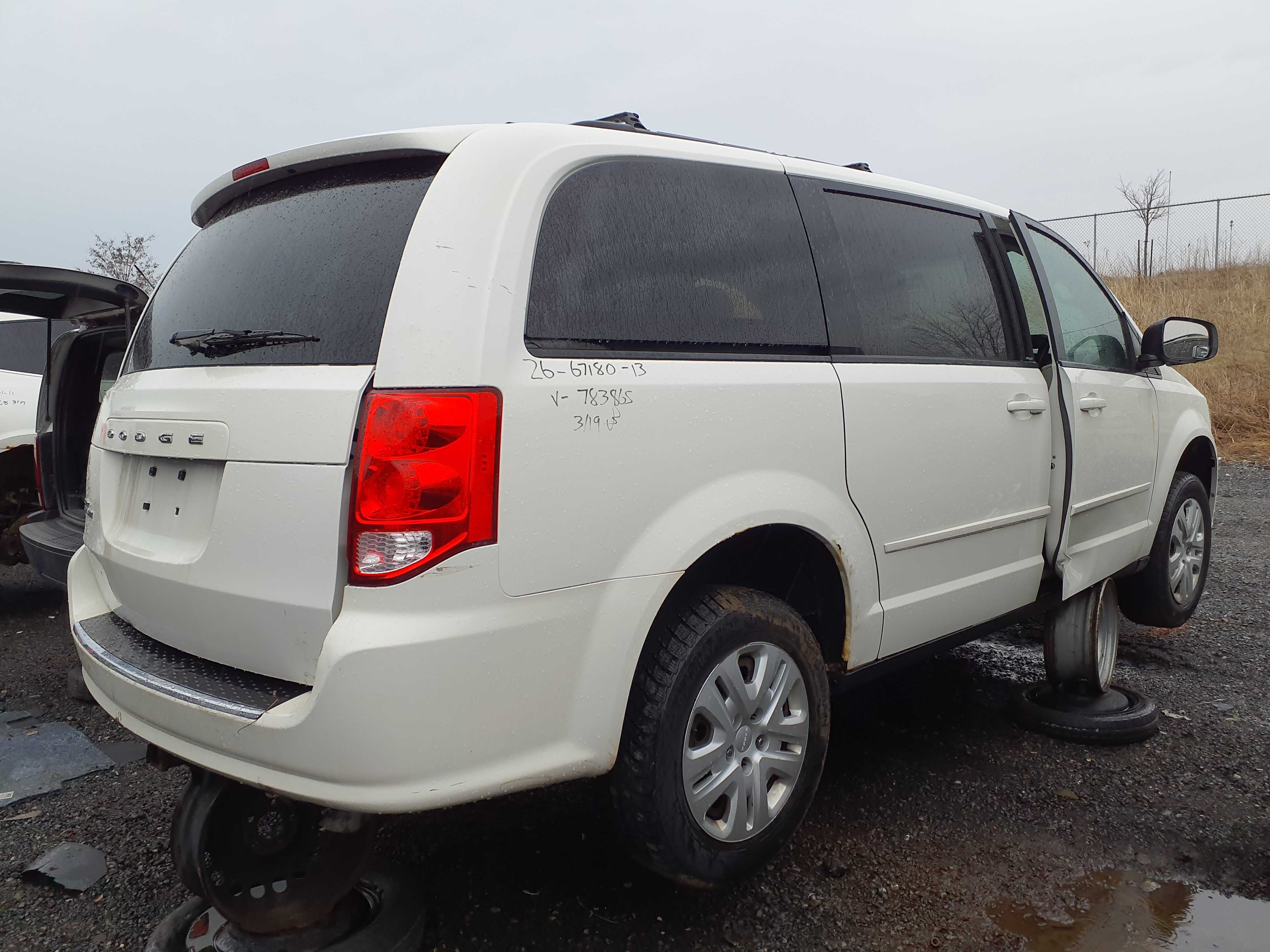 DODGE GRAND CARAVAN 2013