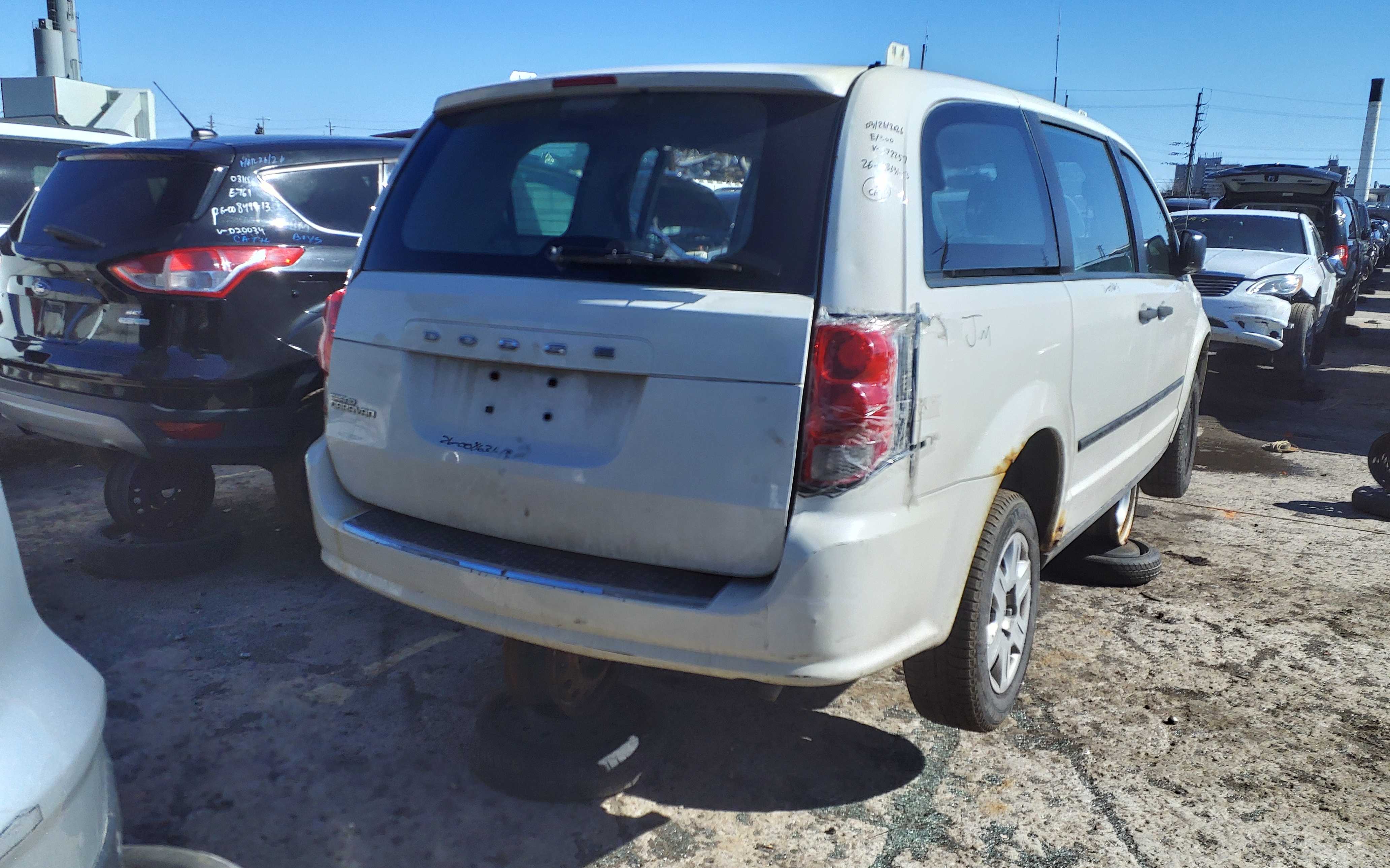 DODGE GRAND CARAVAN 2013