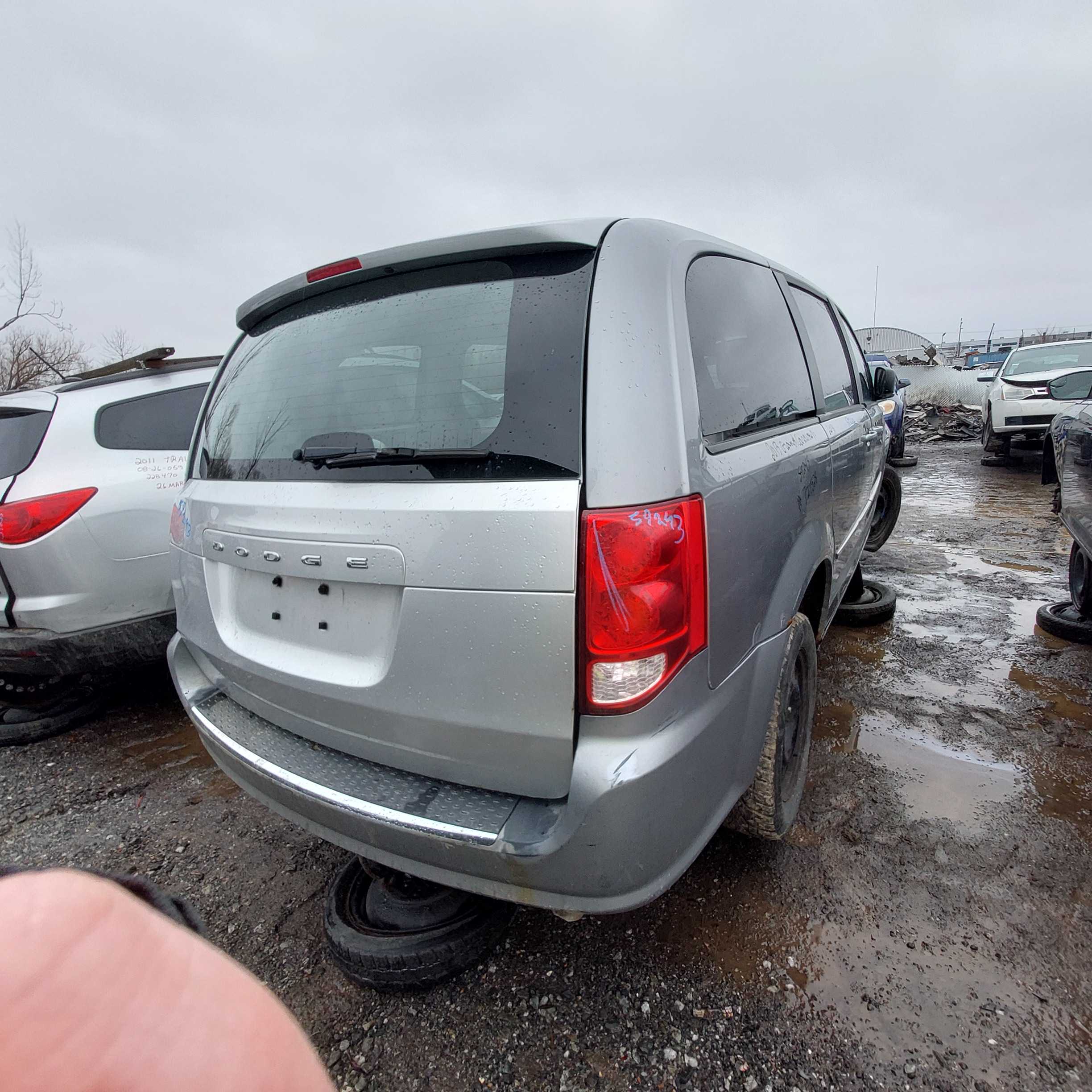DODGE GRAND CARAVAN 2013