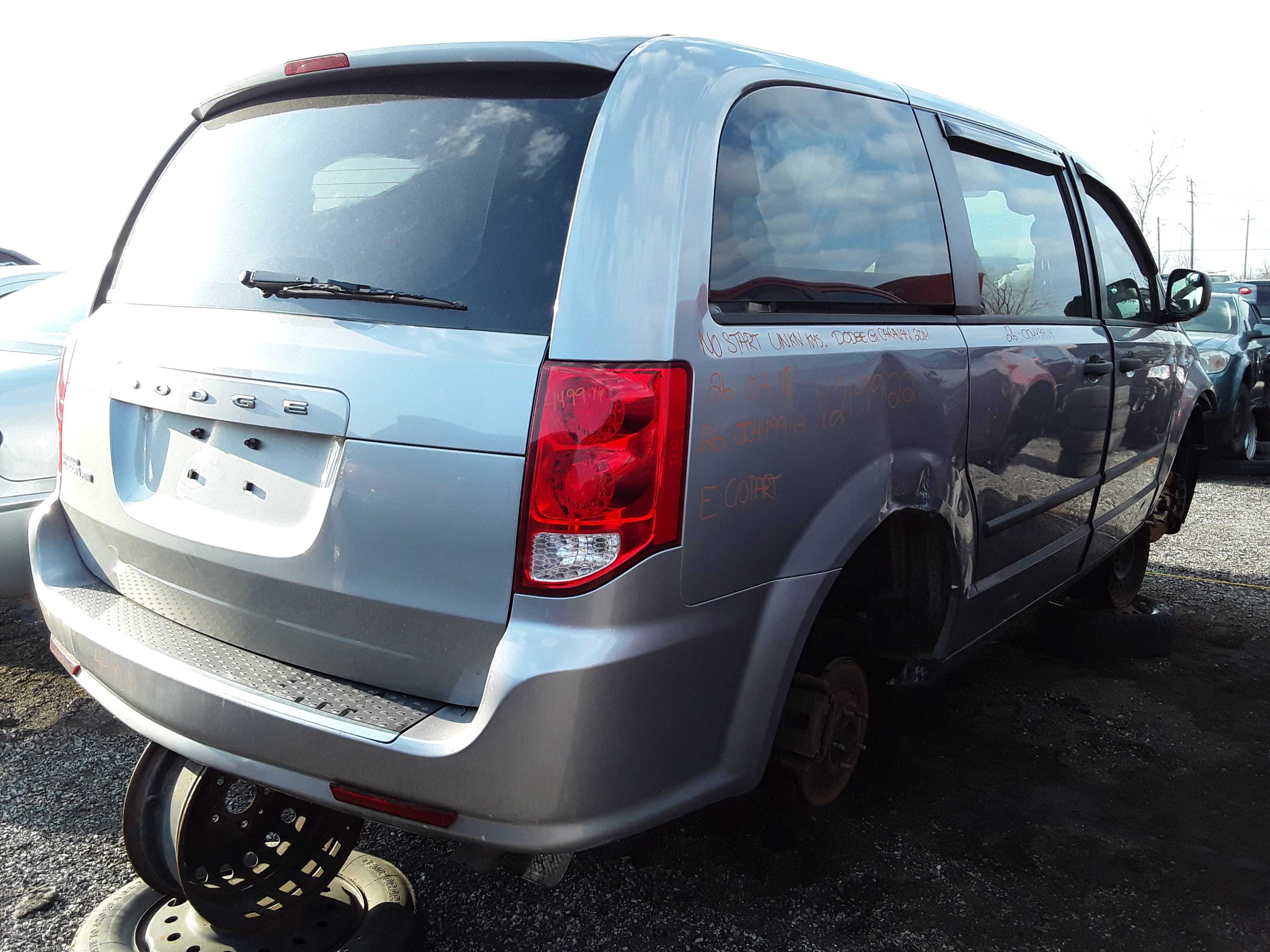 DODGE GRAND CARAVAN 2014