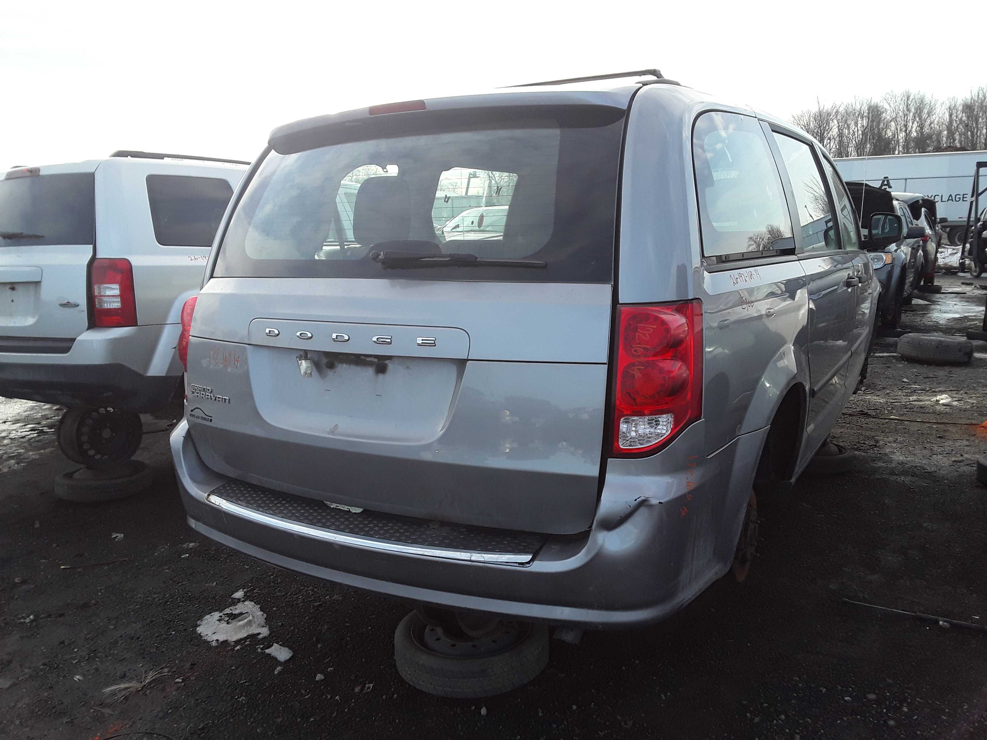 DODGE GRAND CARAVAN 2014
