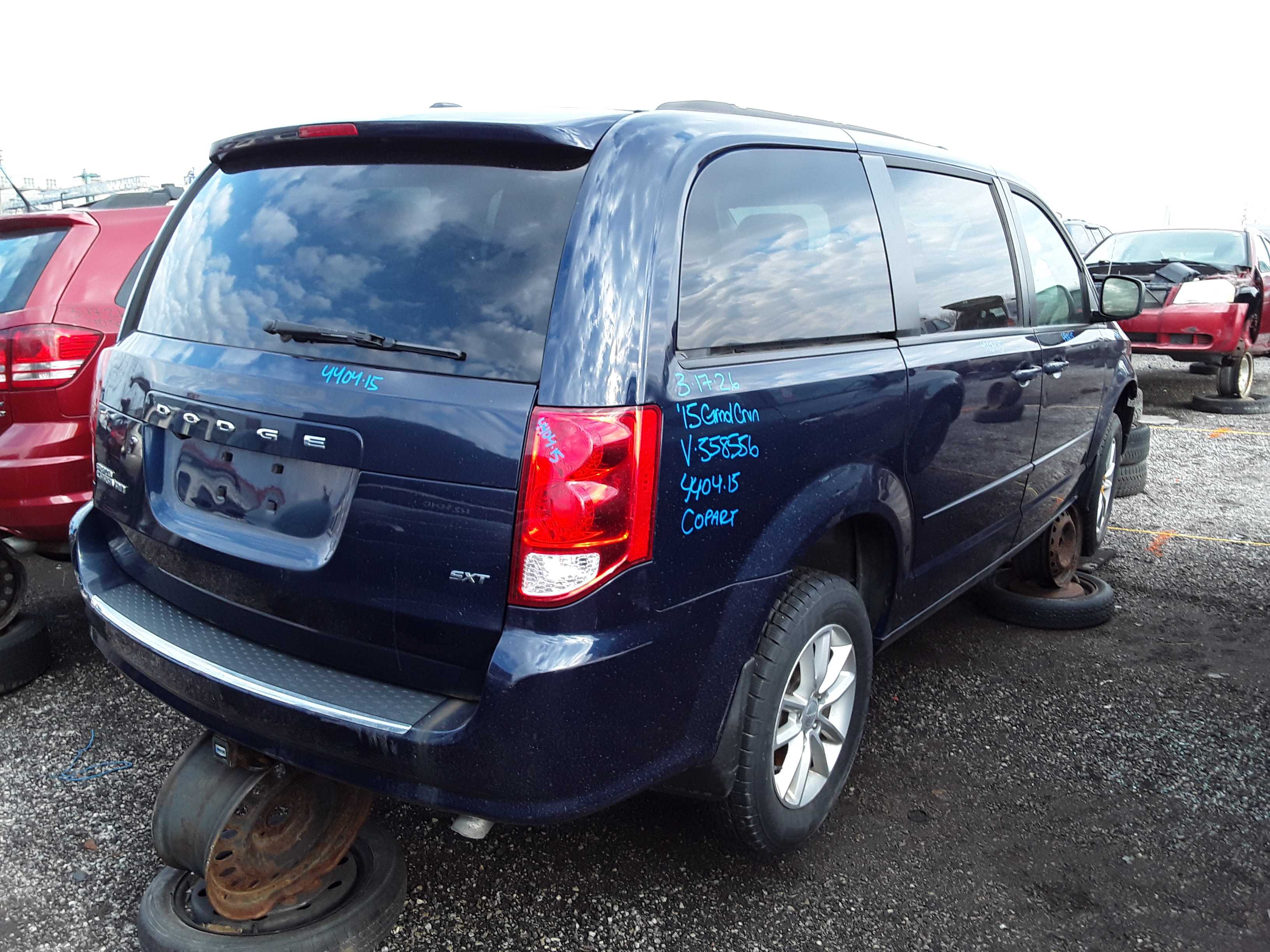 DODGE GRAND CARAVAN 2015