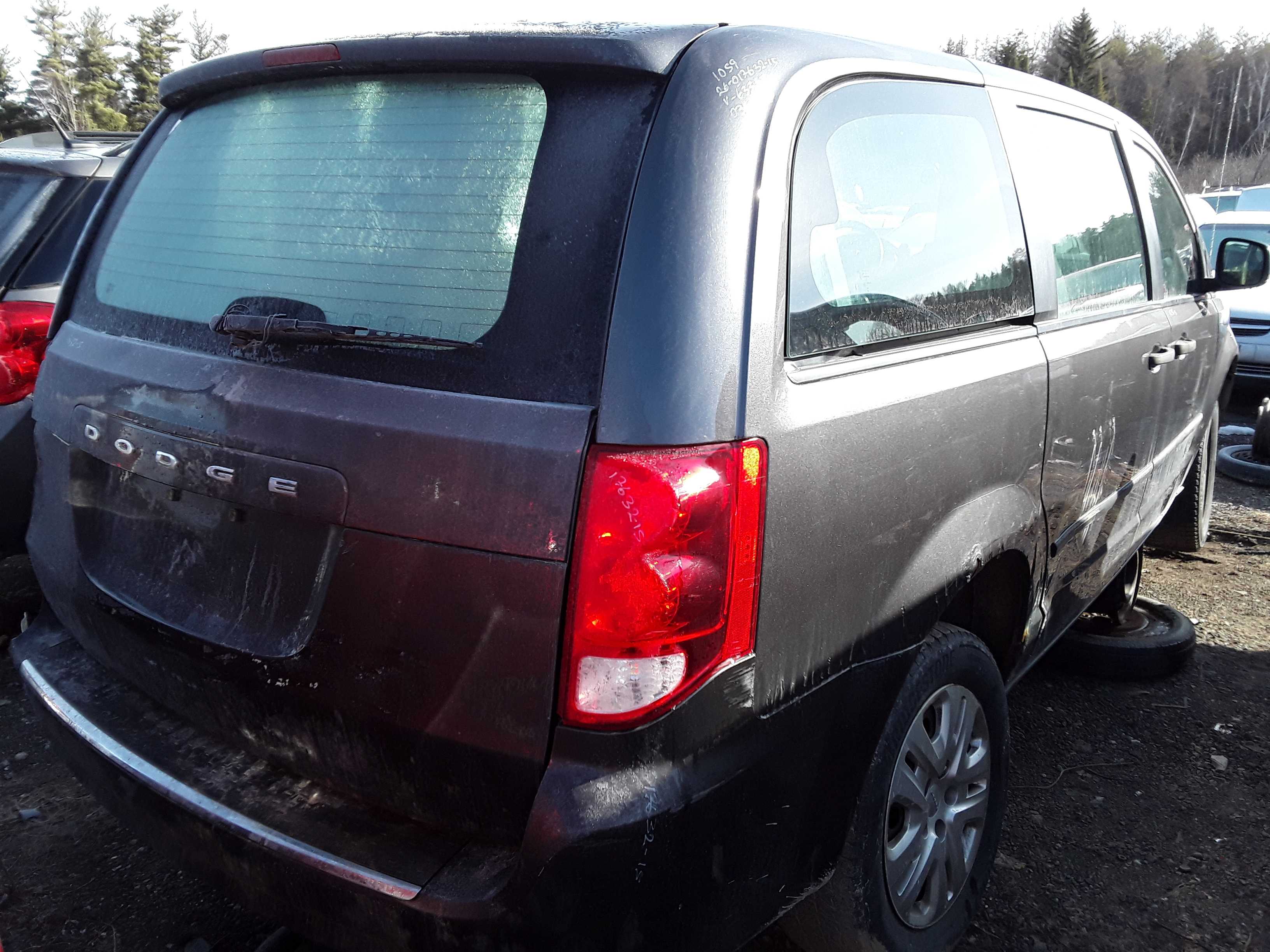 DODGE GRAND CARAVAN 2015