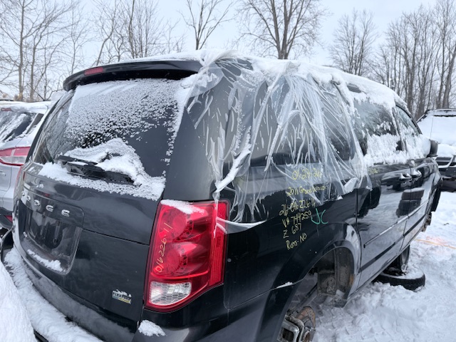 DODGE GRAND CARAVAN 2015