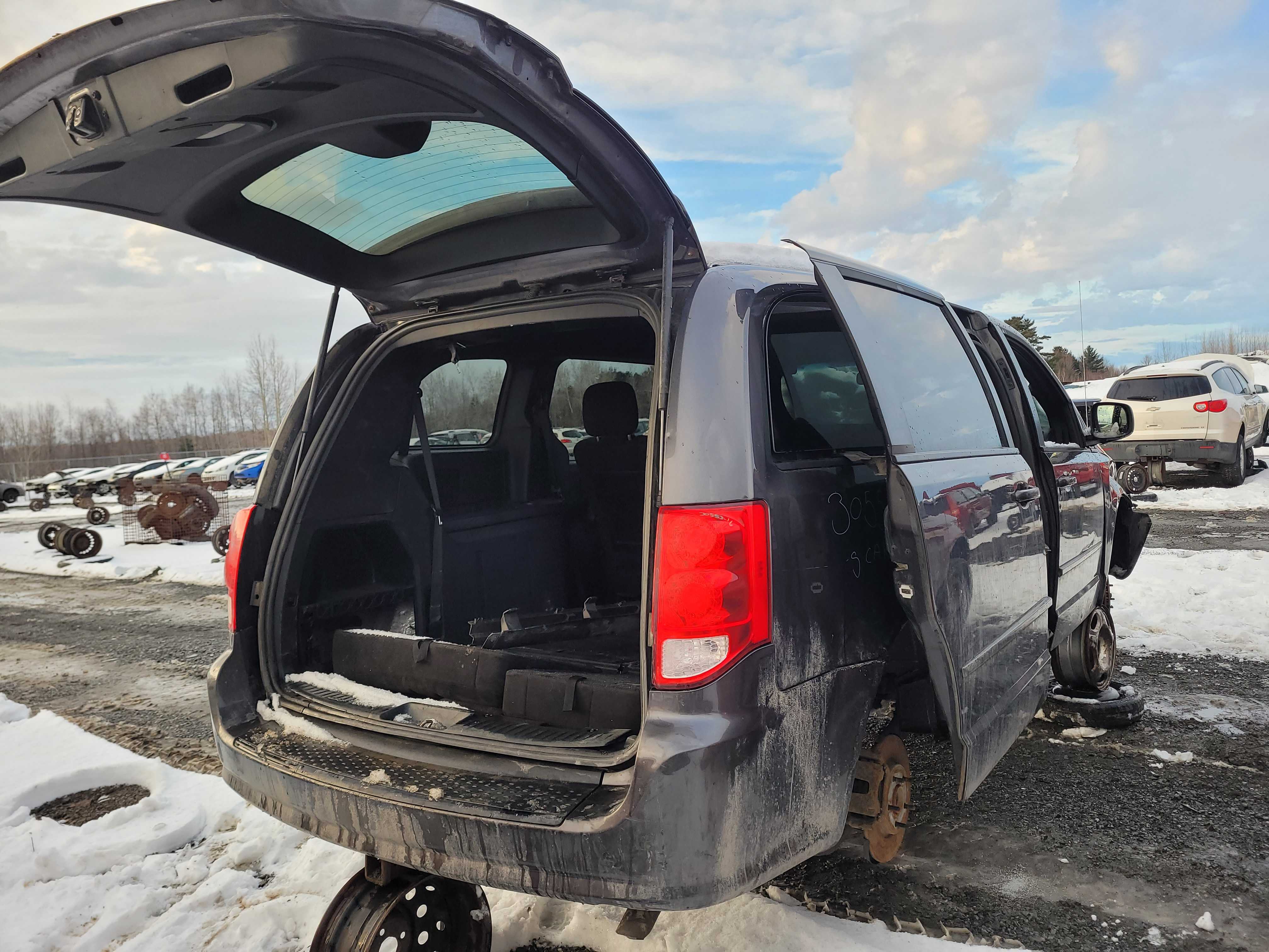 DODGE GRAND CARAVAN 2016
