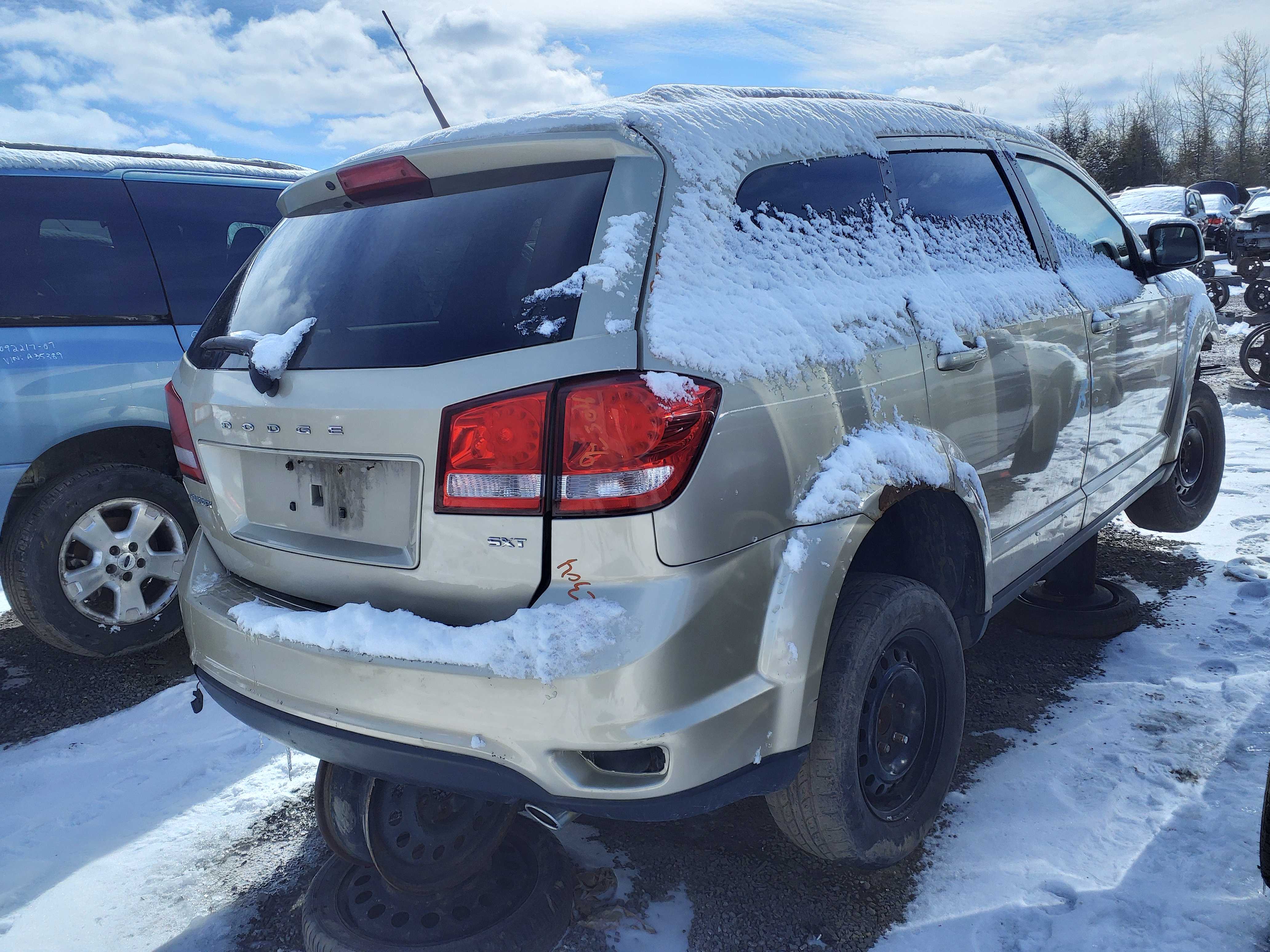 DODGE JOURNEY 2011