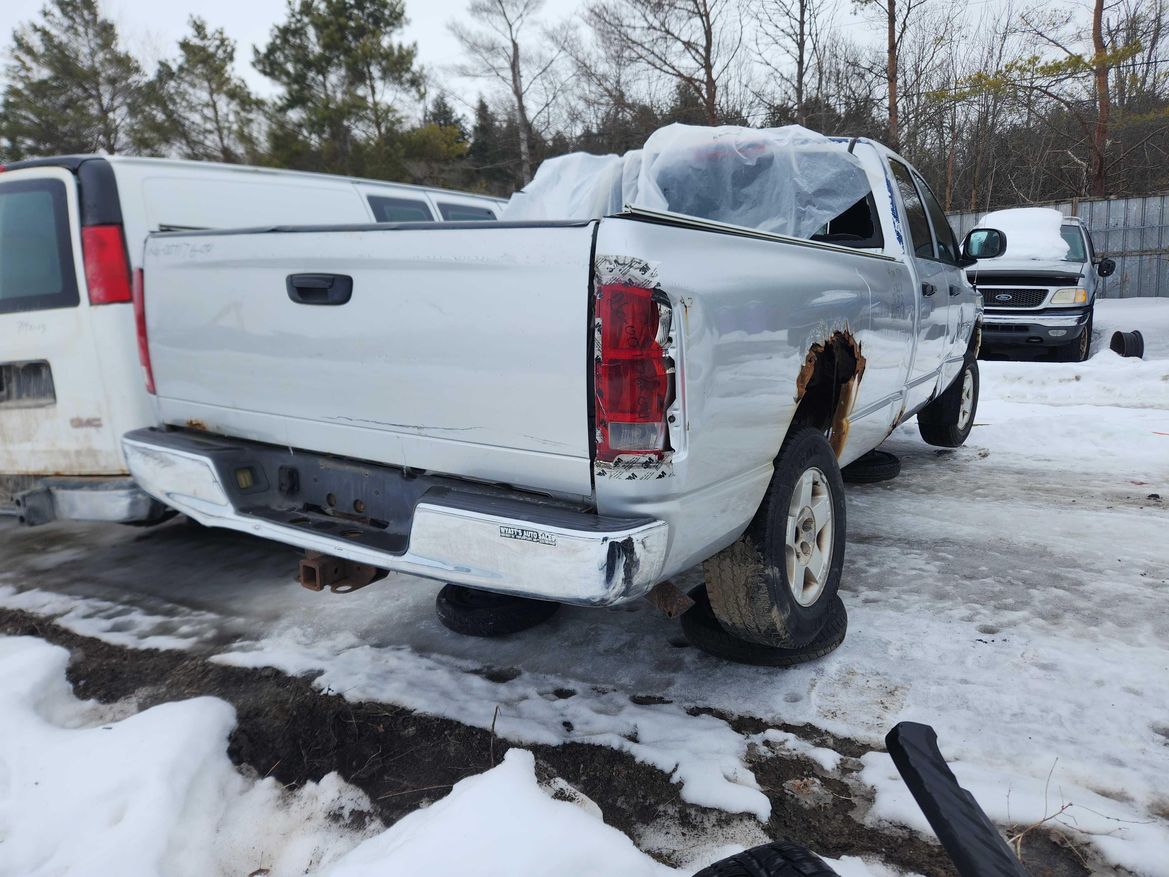 DODGE RAM 1500 2004