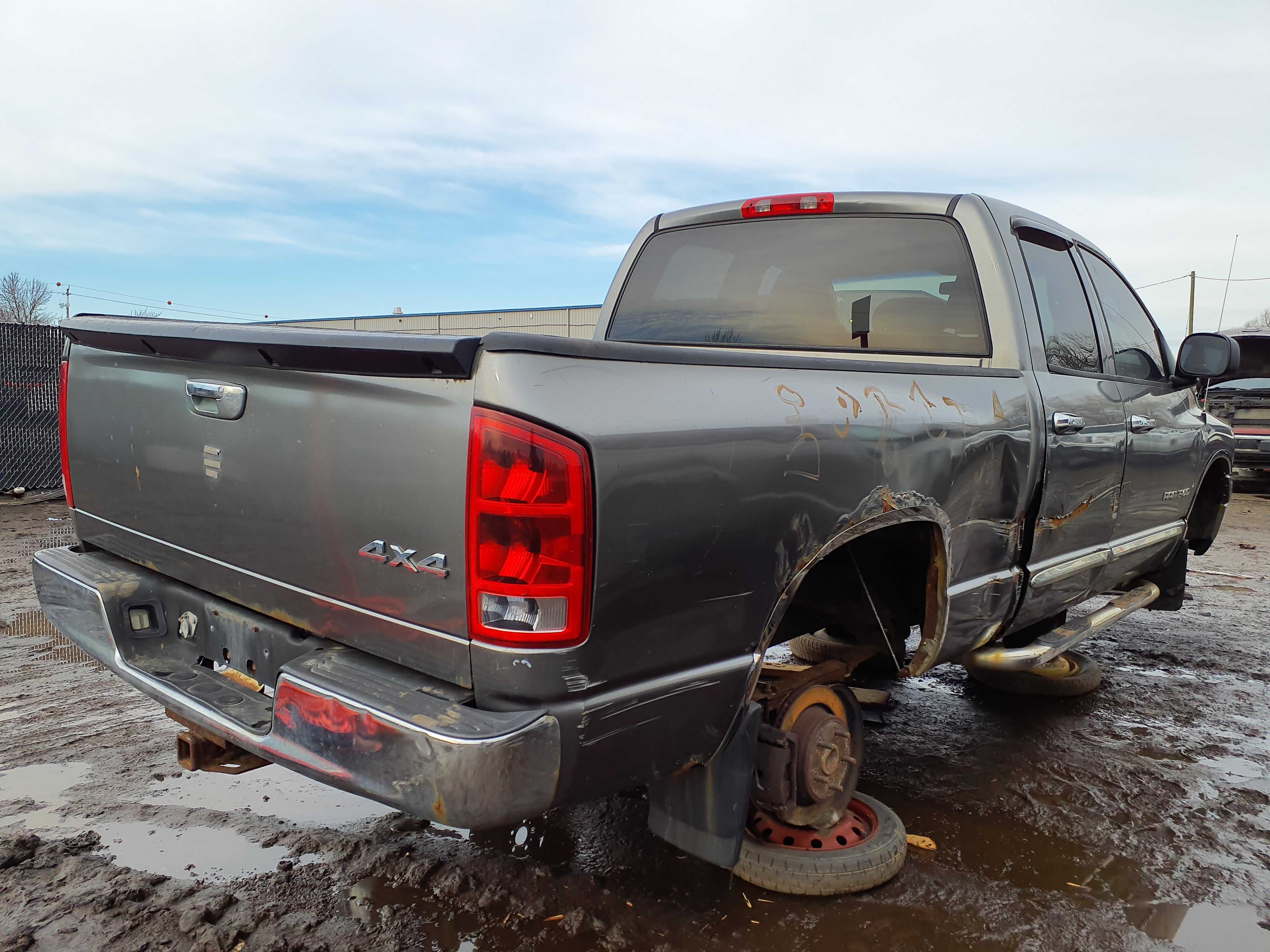 DODGE RAM 1500 2006