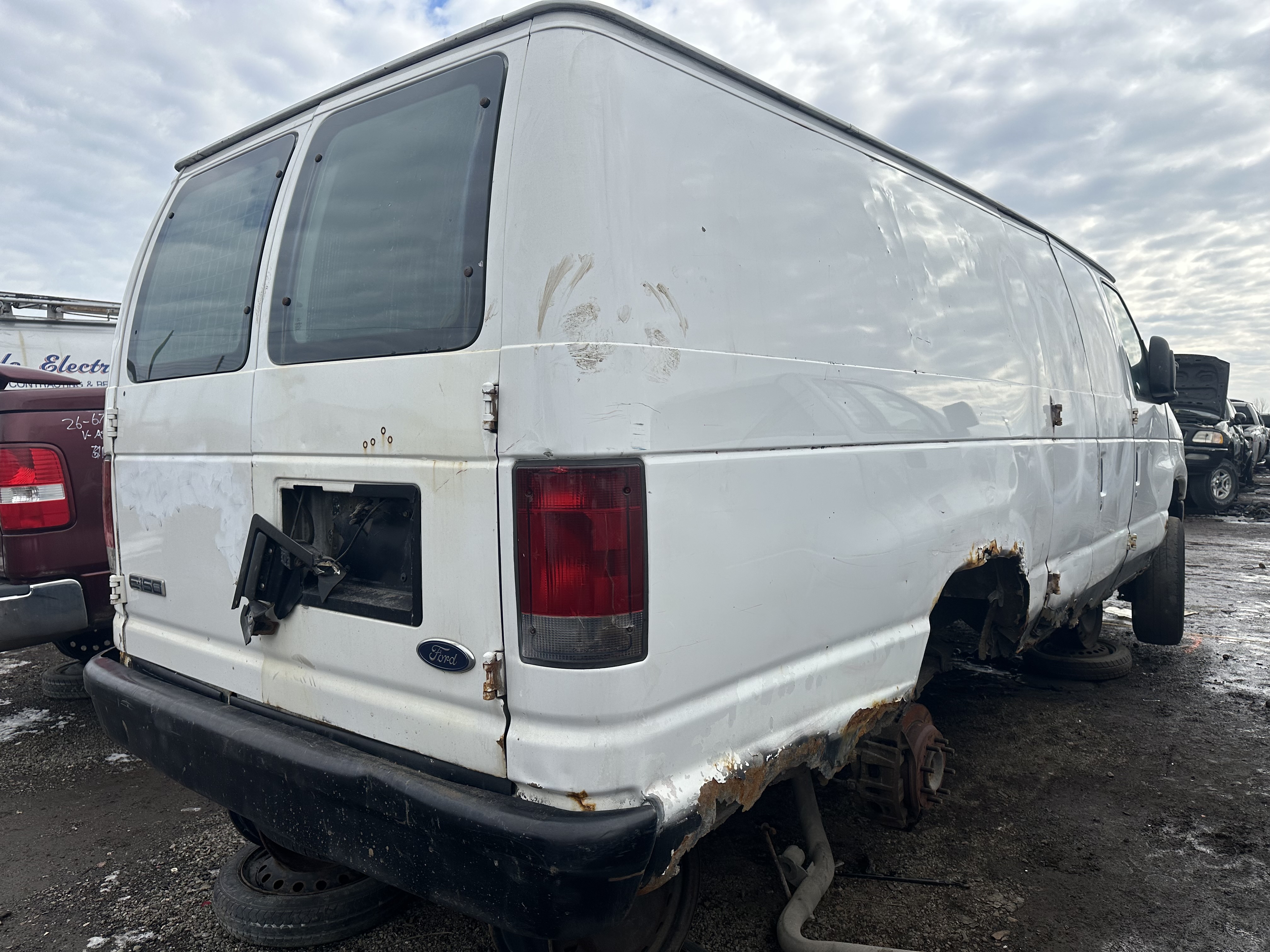 FORD ECONOLINE 2008