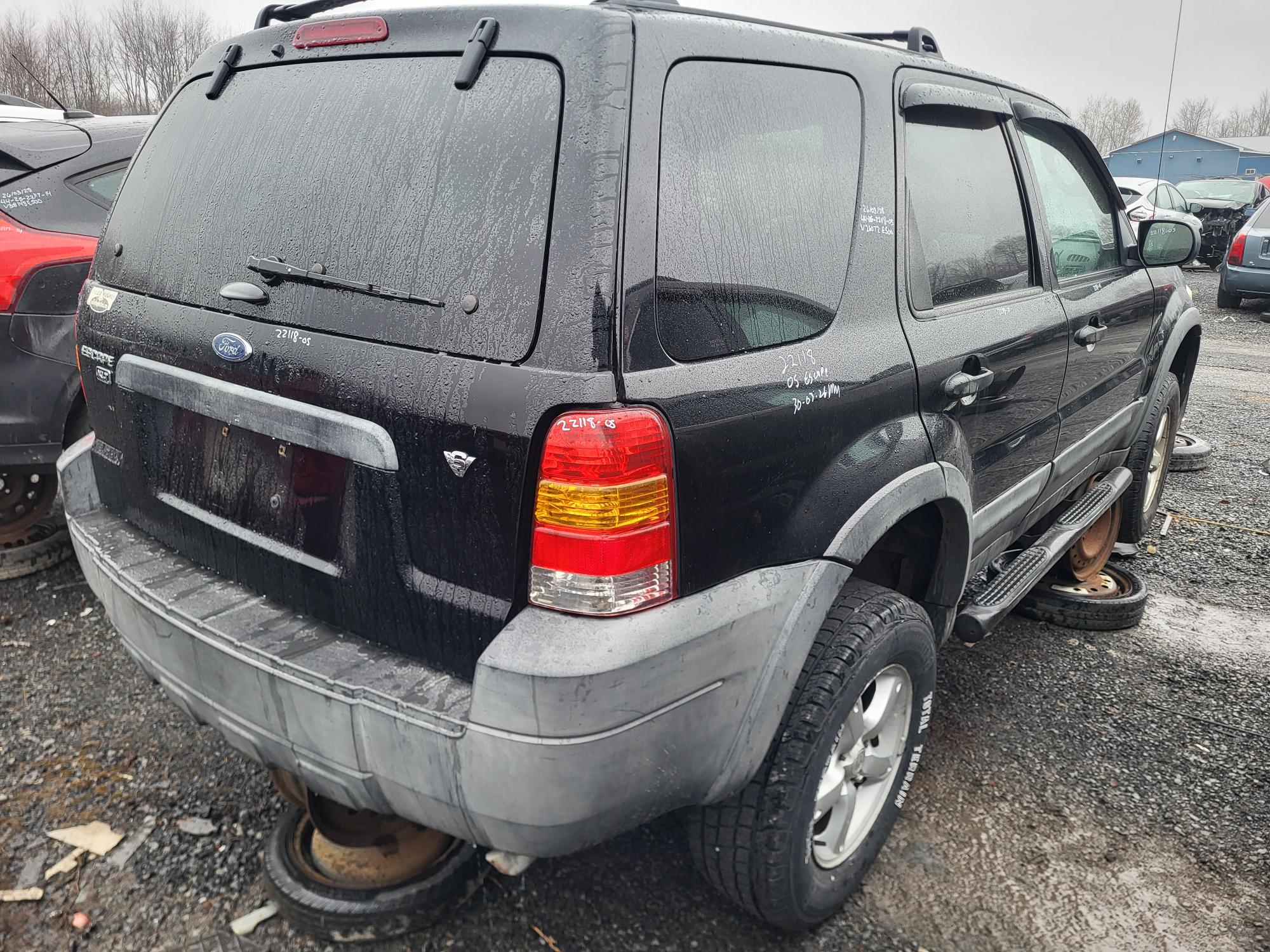 FORD ESCAPE 2005