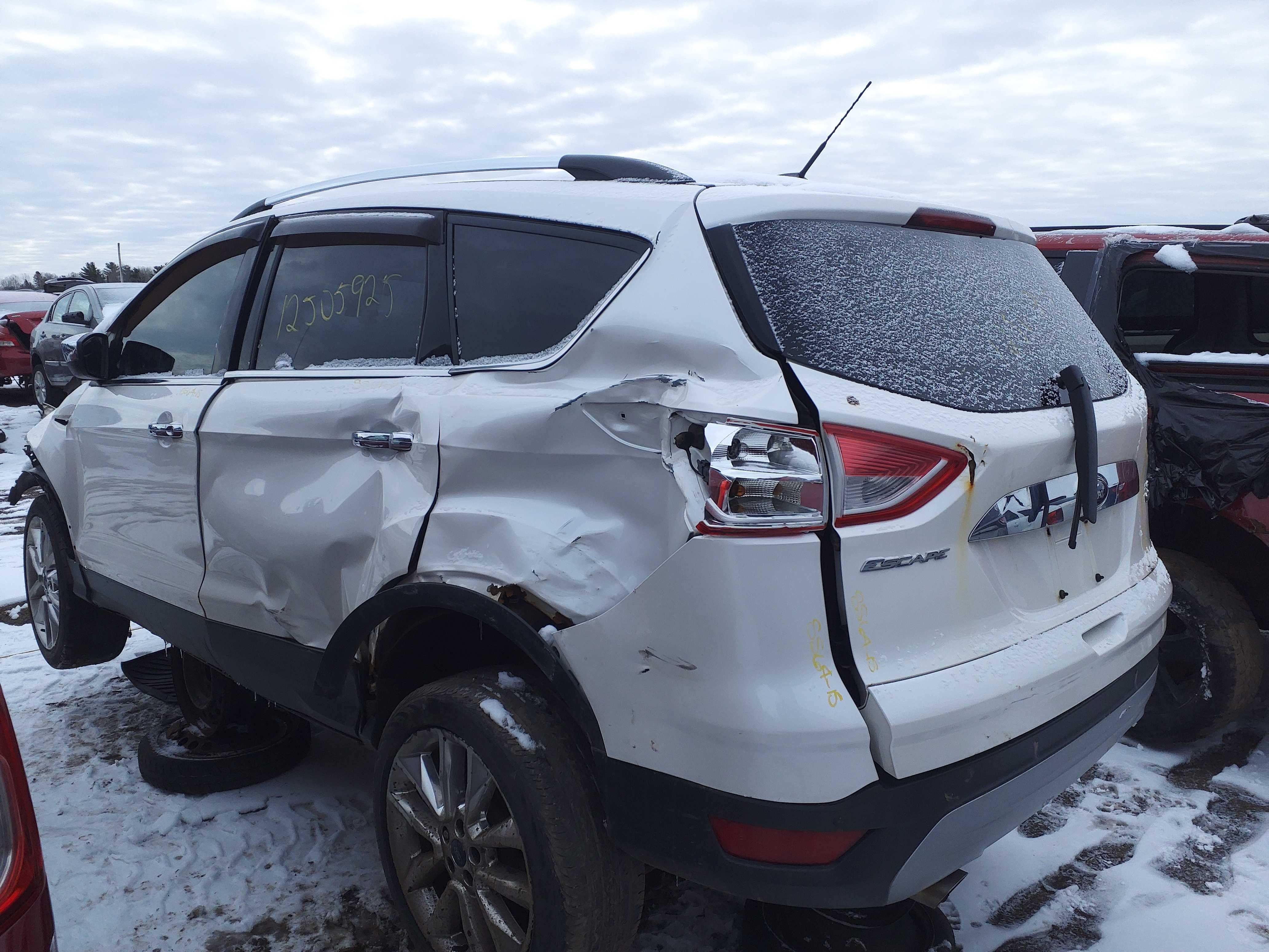 FORD ESCAPE 2015